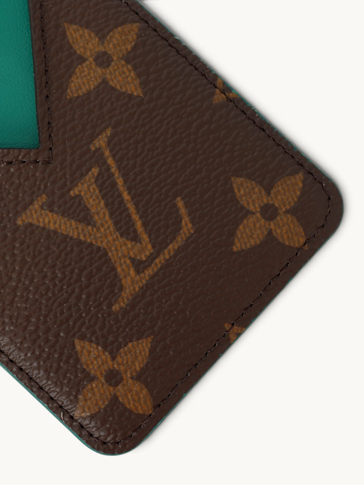 Аксессуары Louis Vuitton изображение #4