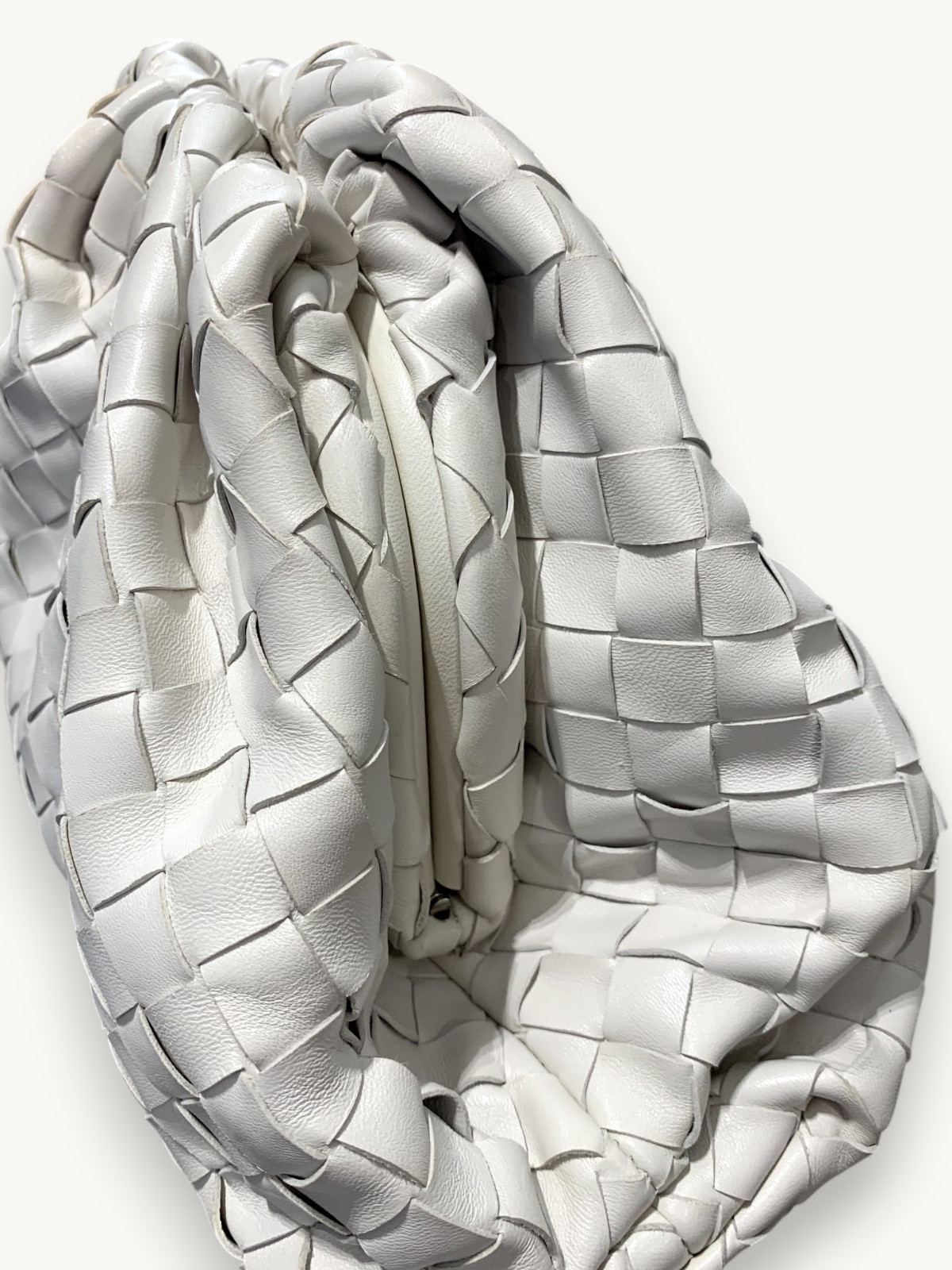 Сумки Bottega Veneta Pouch  изображение #6