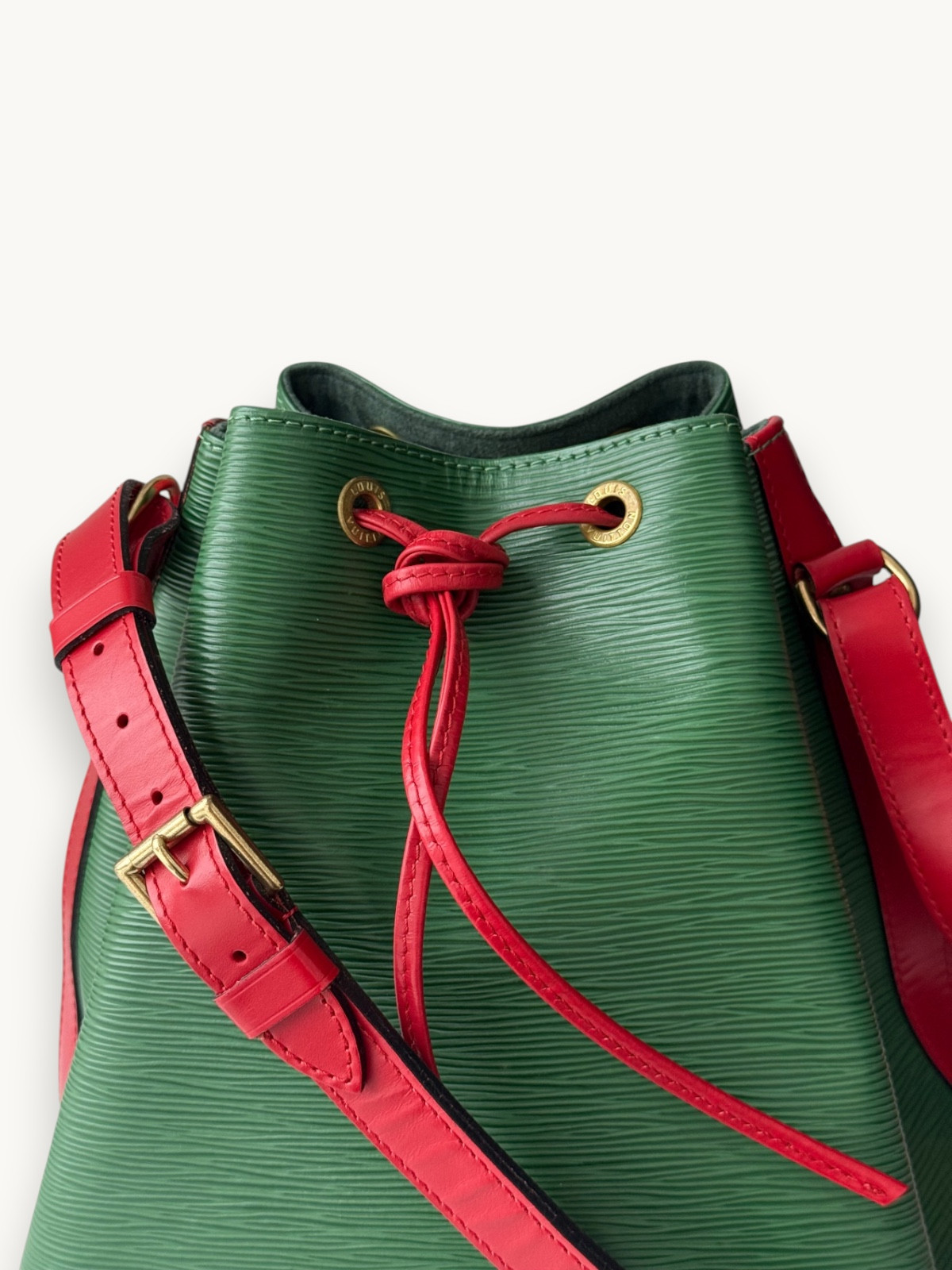 Сумки Louis Vuitton Noe изображение #6