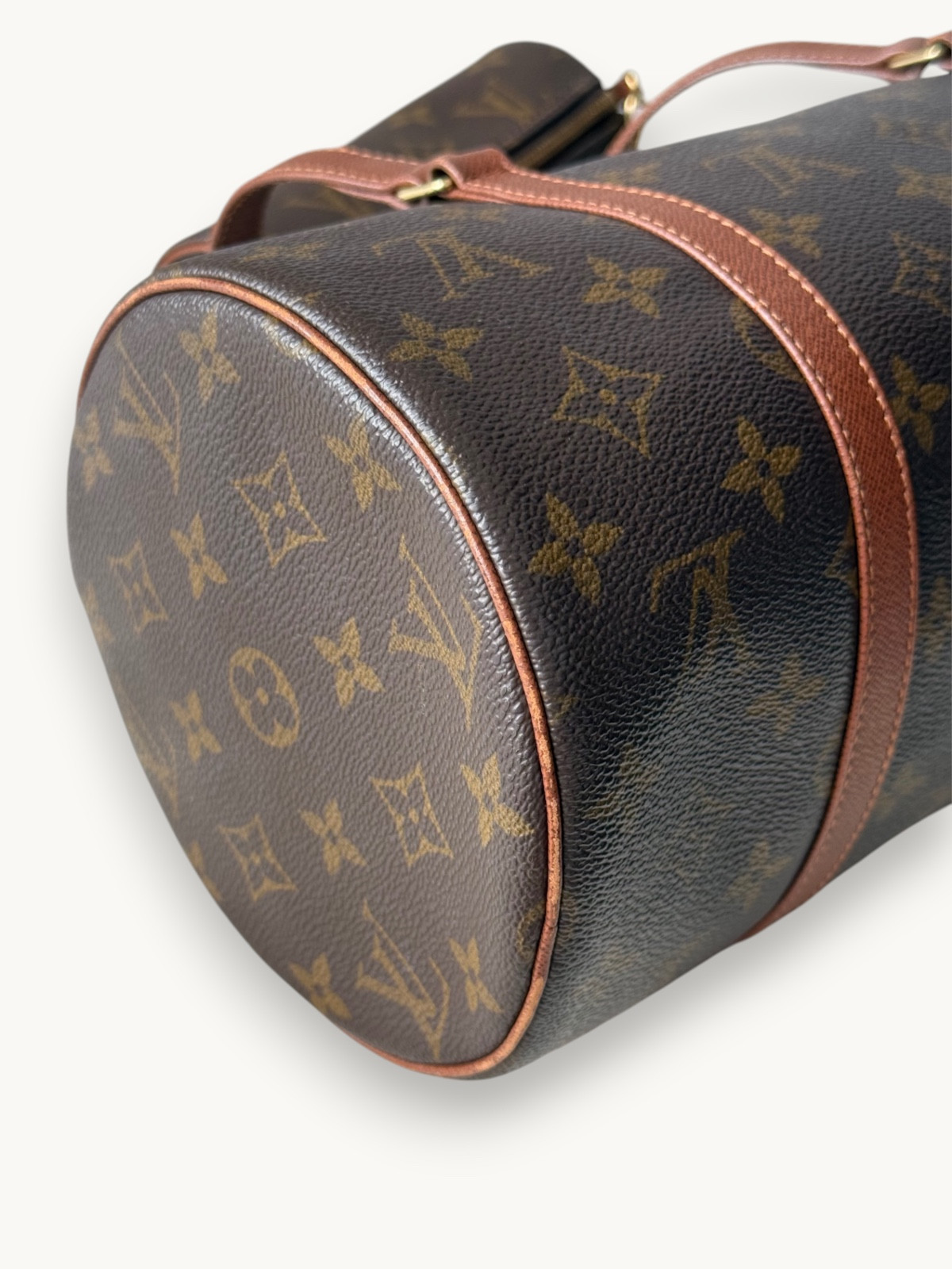 Сумки Louis Vuitton Papillon  изображение #9