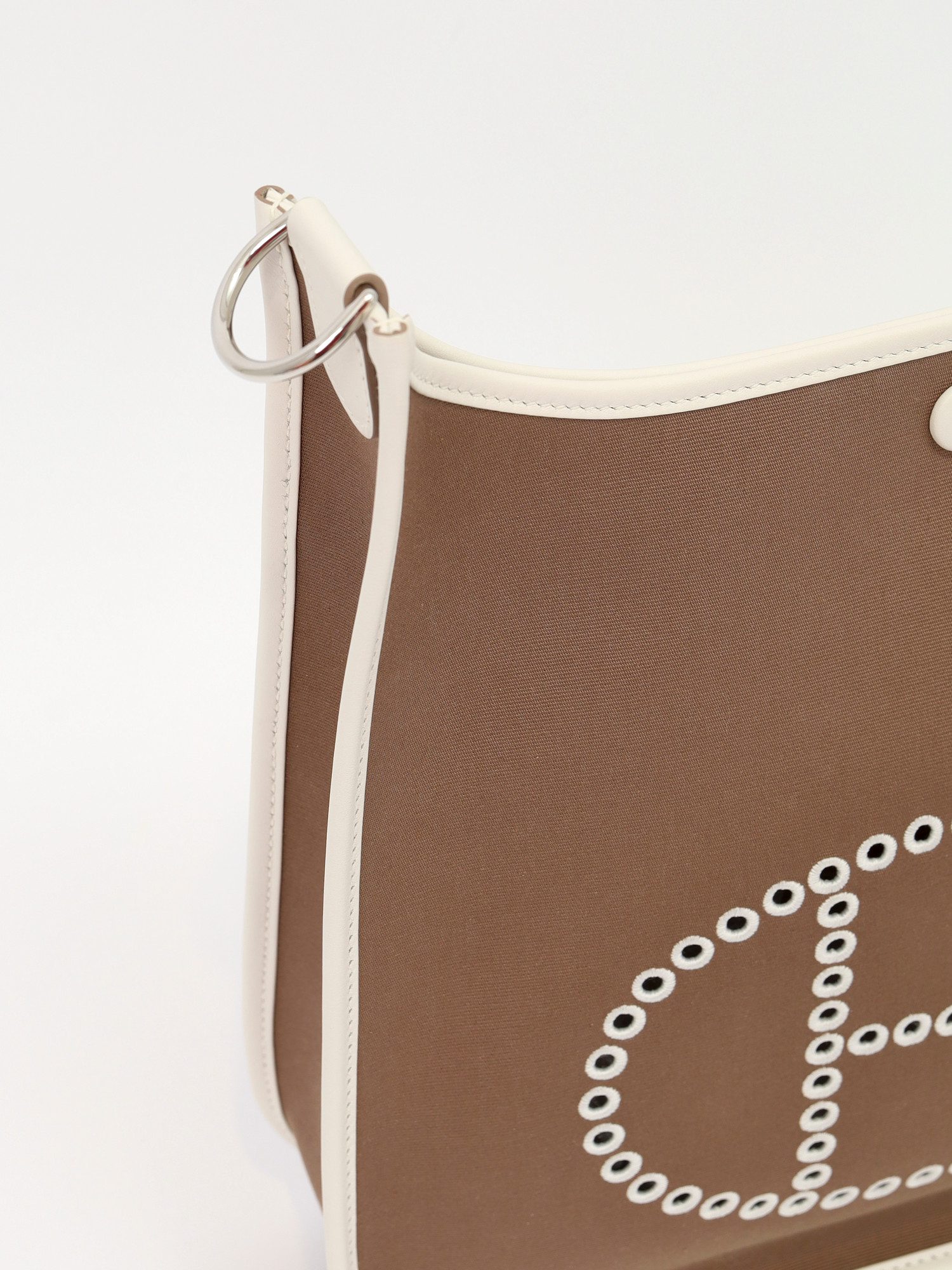 Сумки Hermes Neo Evelyne 29 изображение #8