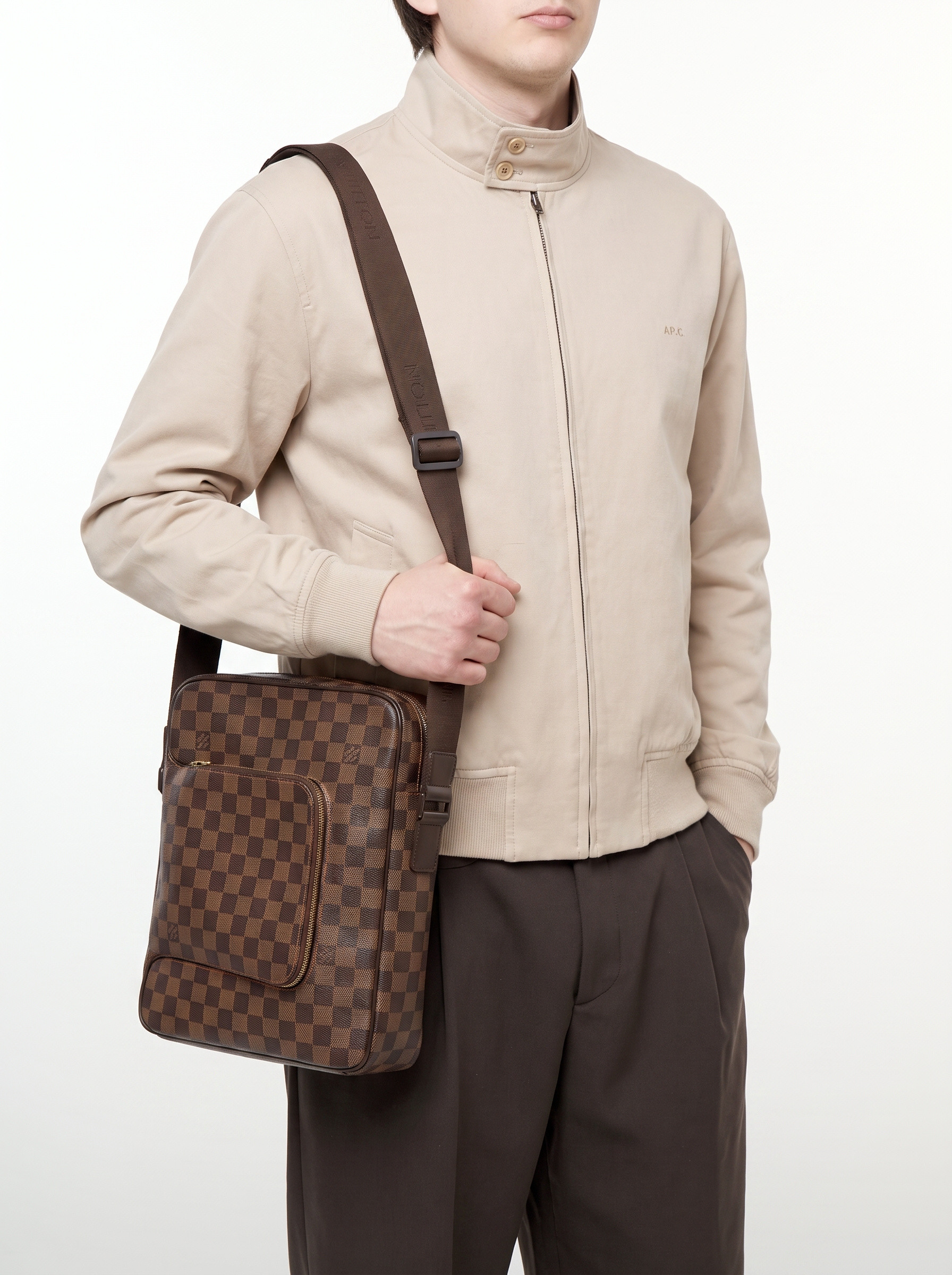 Сумки Louis Vuitton Olav изображение #2