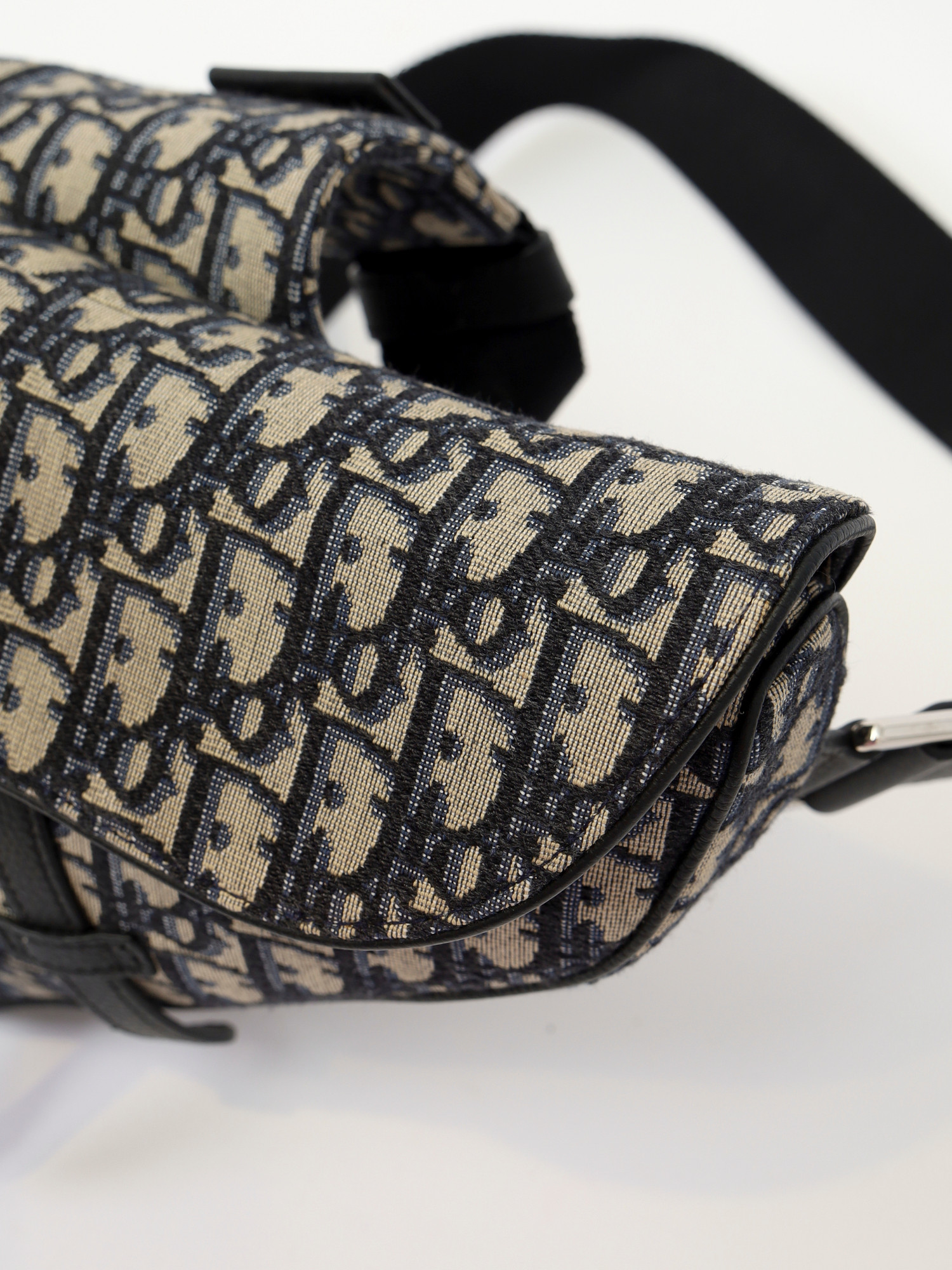 Сумки Dior Saddle изображение #6