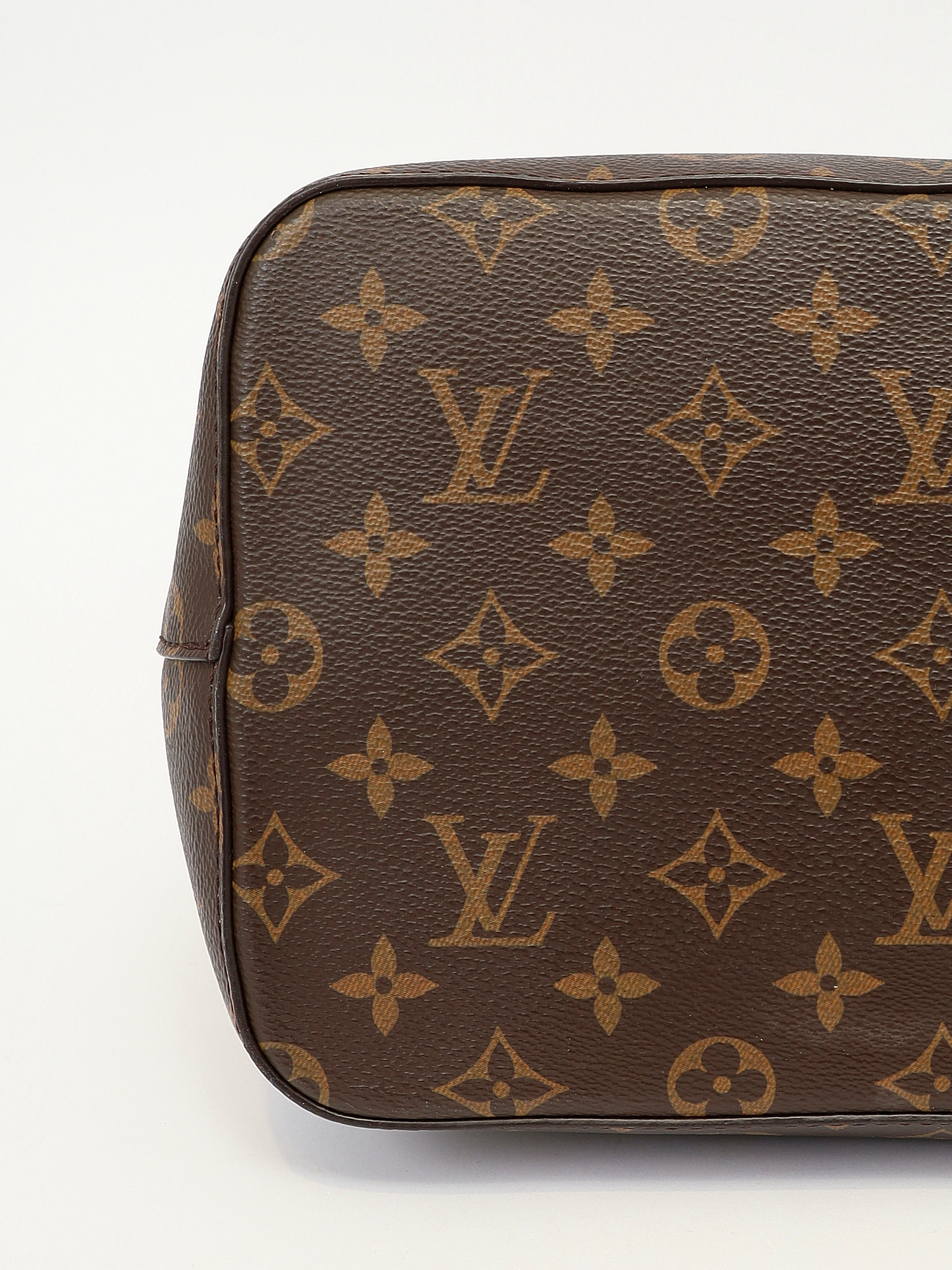 Сумки Louis Vuitton NeoNoe  изображение #8