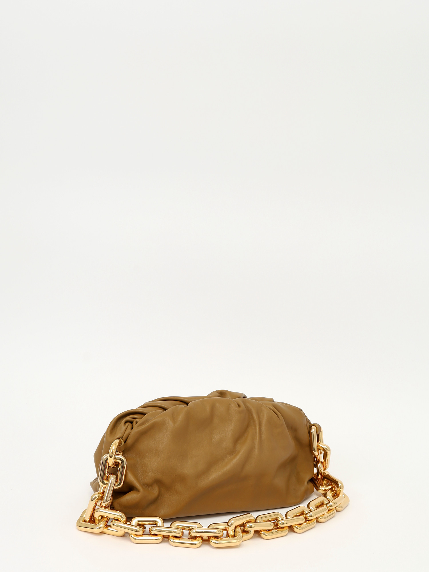 Сумки Bottega Veneta Chain Pouch изображение #4