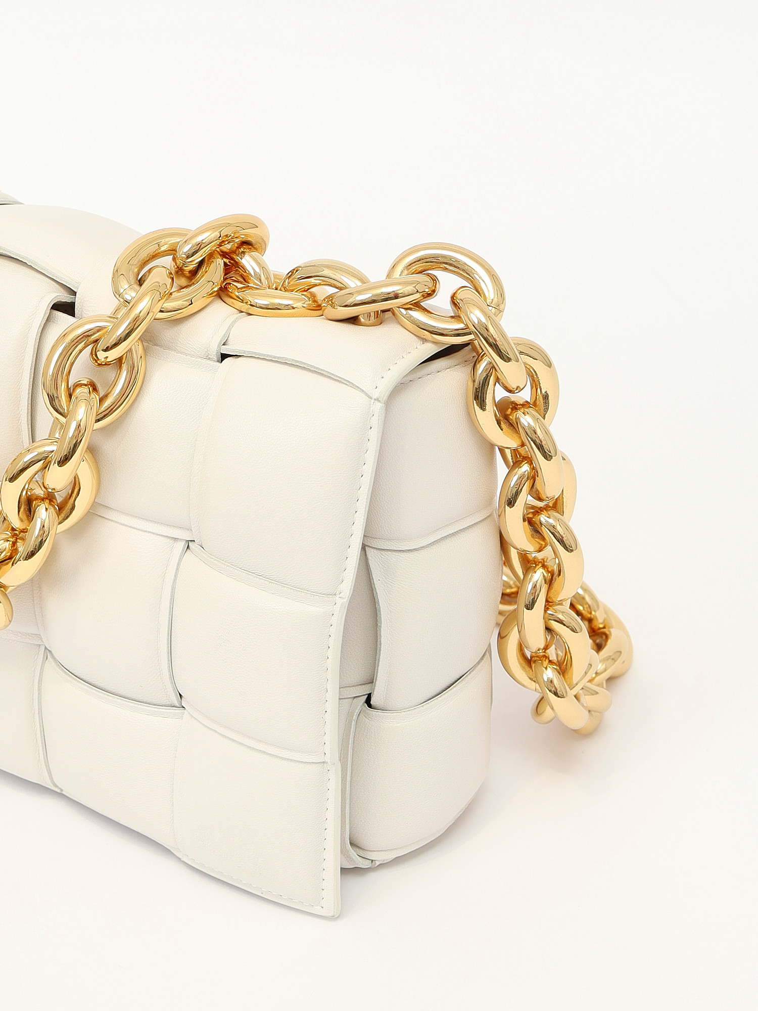 Сумки Bottega Veneta Chain Cassette изображение #8