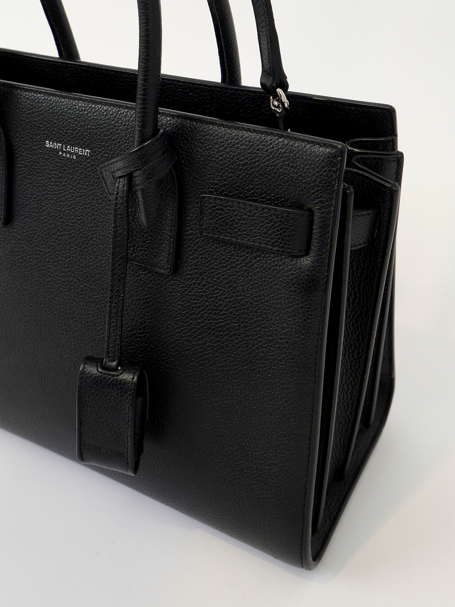 Сумки Saint Laurent Sac De Jour изображение #8