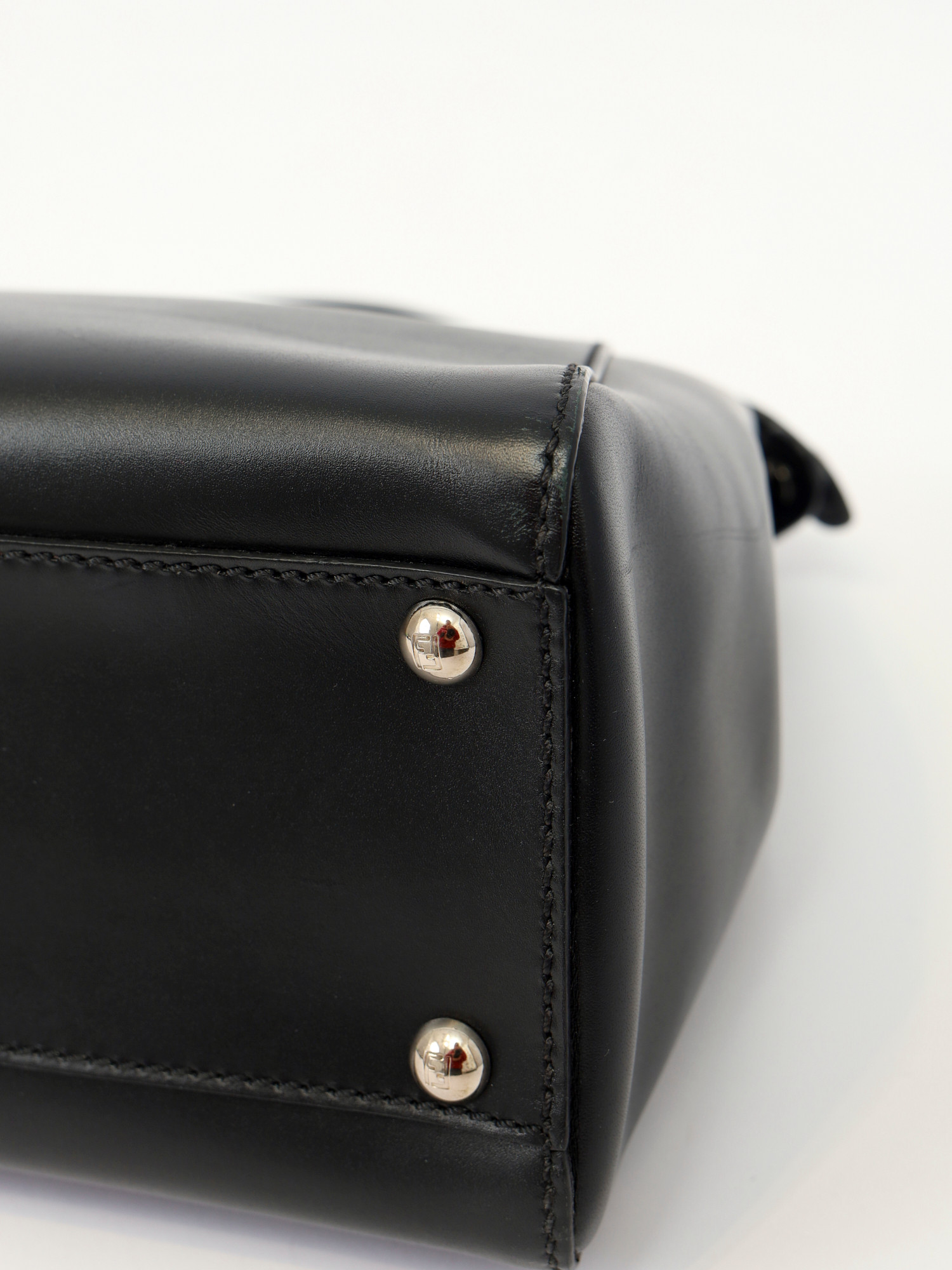 Сумки Fendi Peekaboo изображение #14