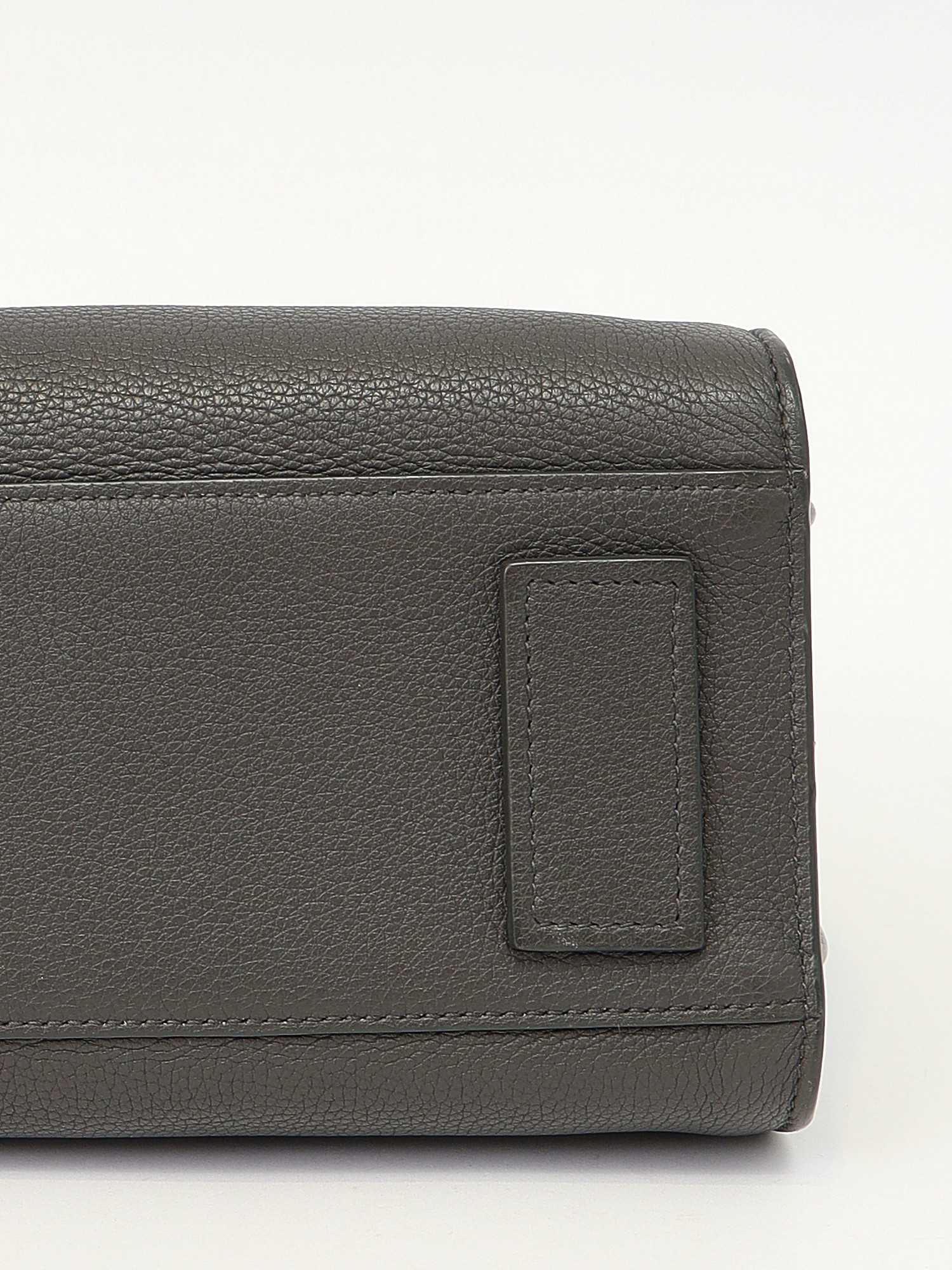 Сумки Saint Laurent Sac De Jour  изображение #11