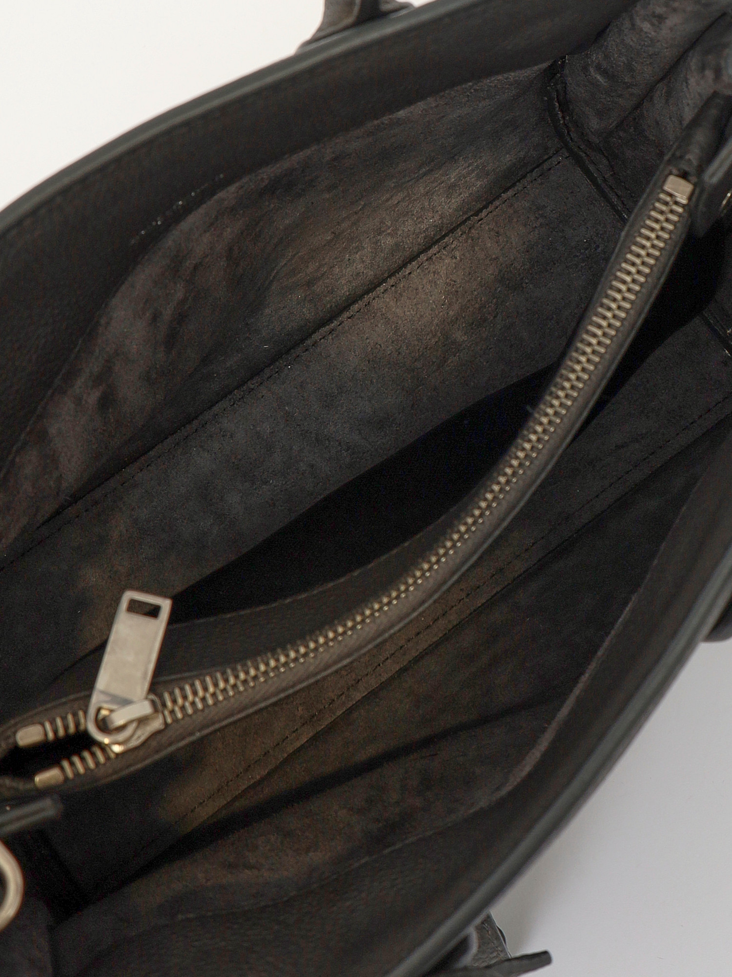 Сумки Saint Laurent Sac De Jour  изображение #12