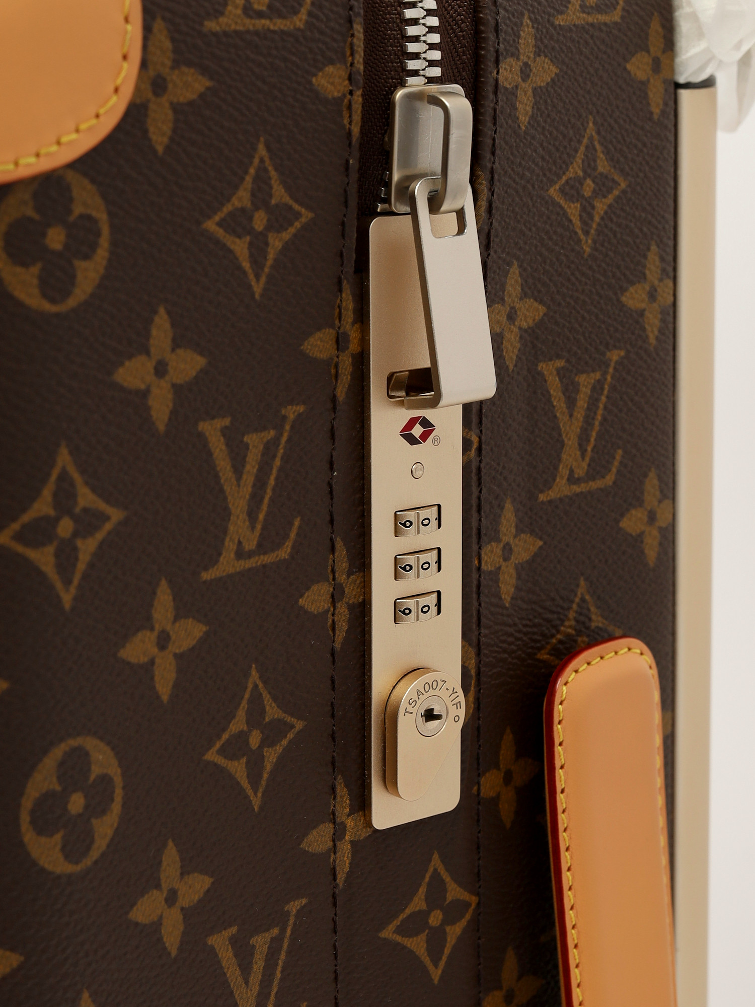 Сумки Louis Vuitton Horizon изображение #8