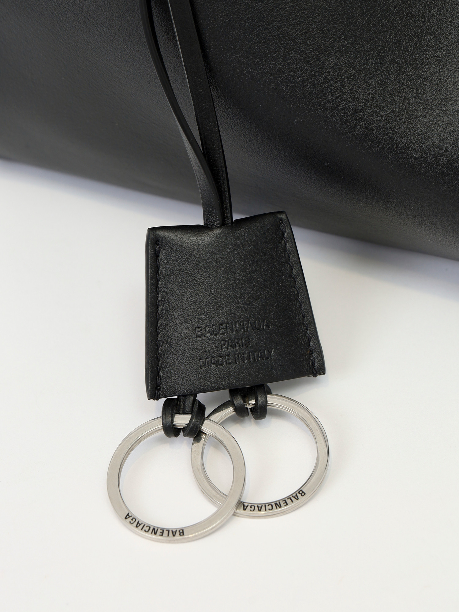 Сумки Balenciaga Rodeo изображение #6