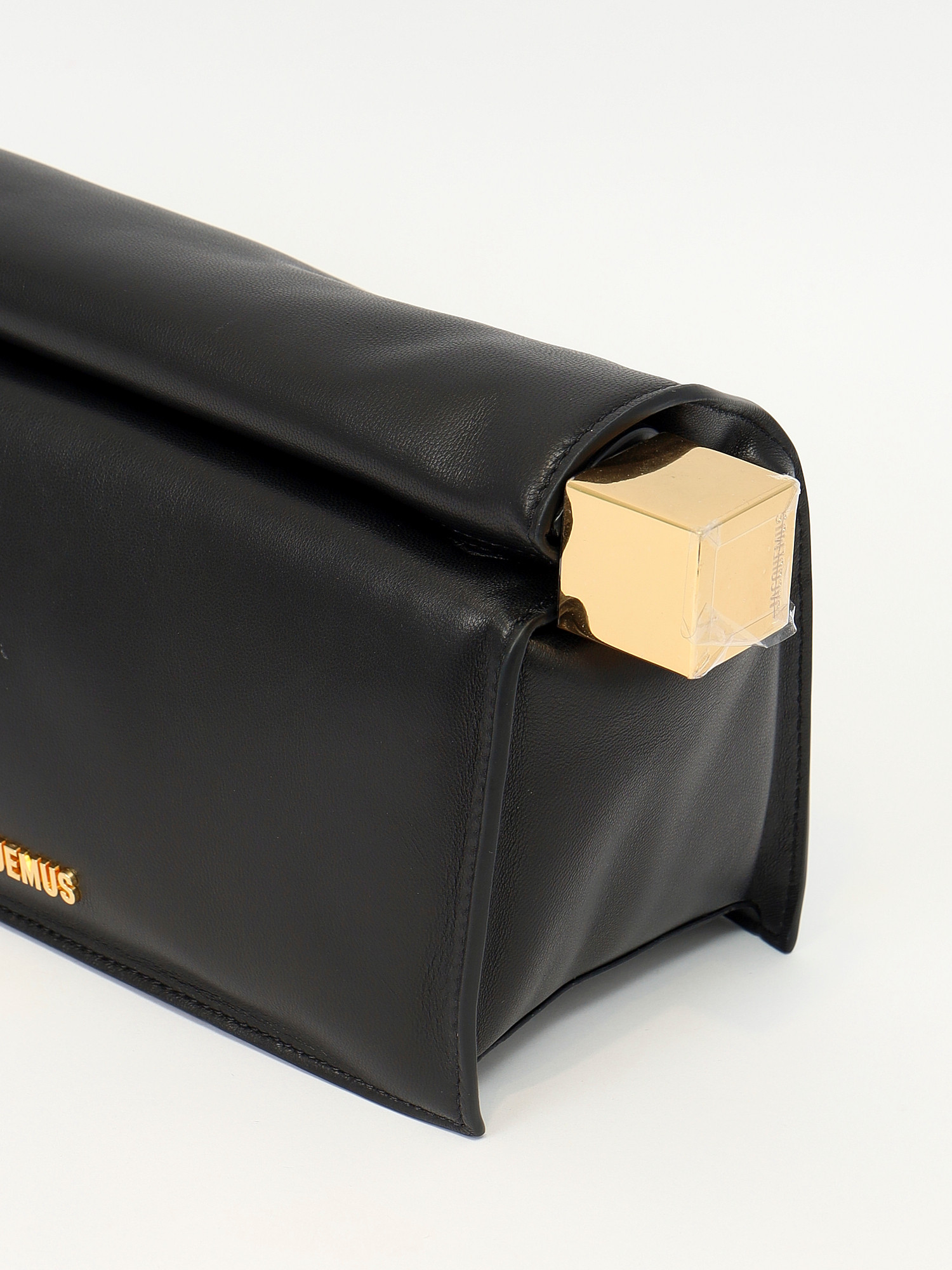 Сумки Jacquemus Le Rond Carre изображение #7