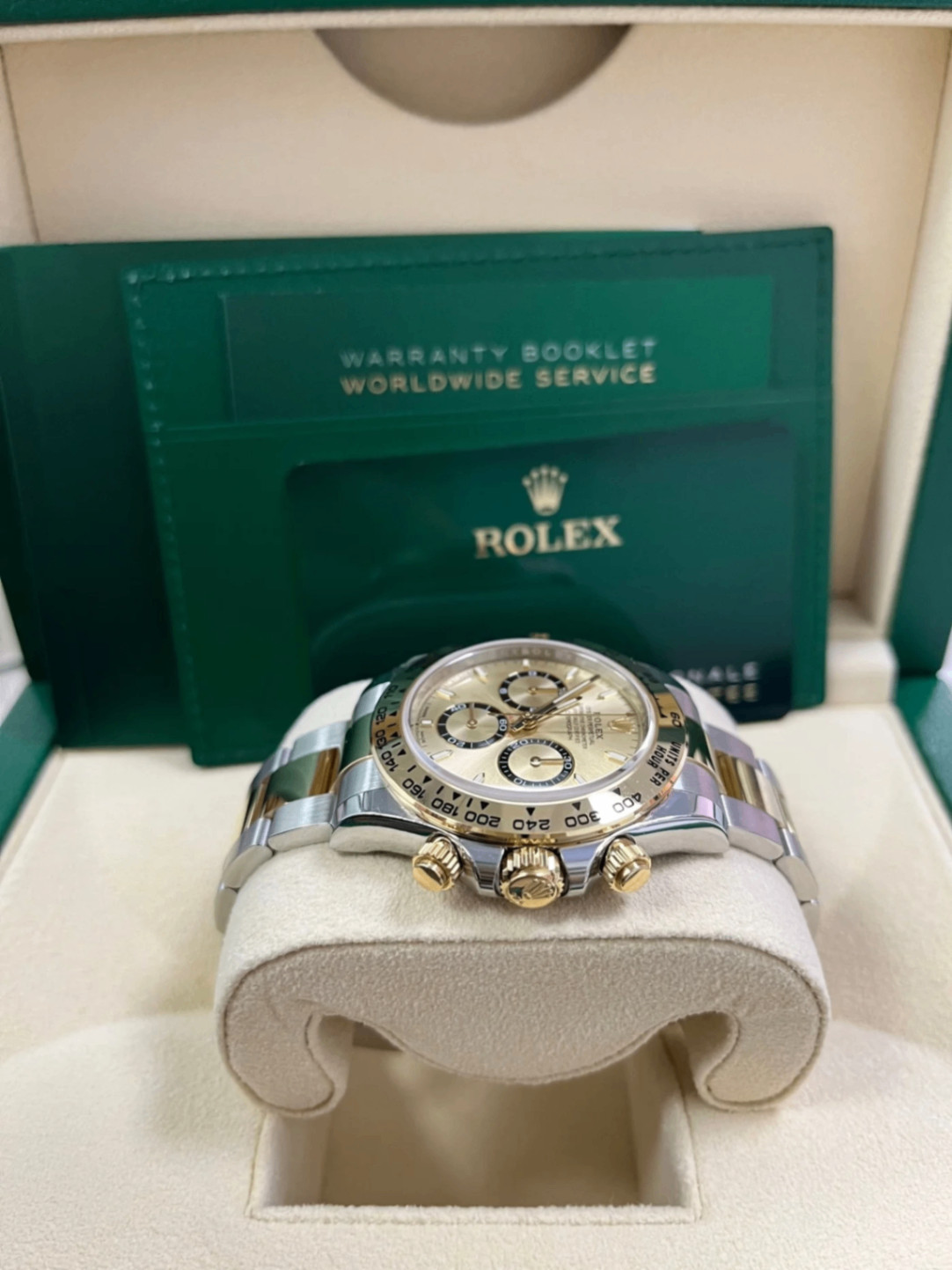 Часы Rolex Daytona 40 изображение #2