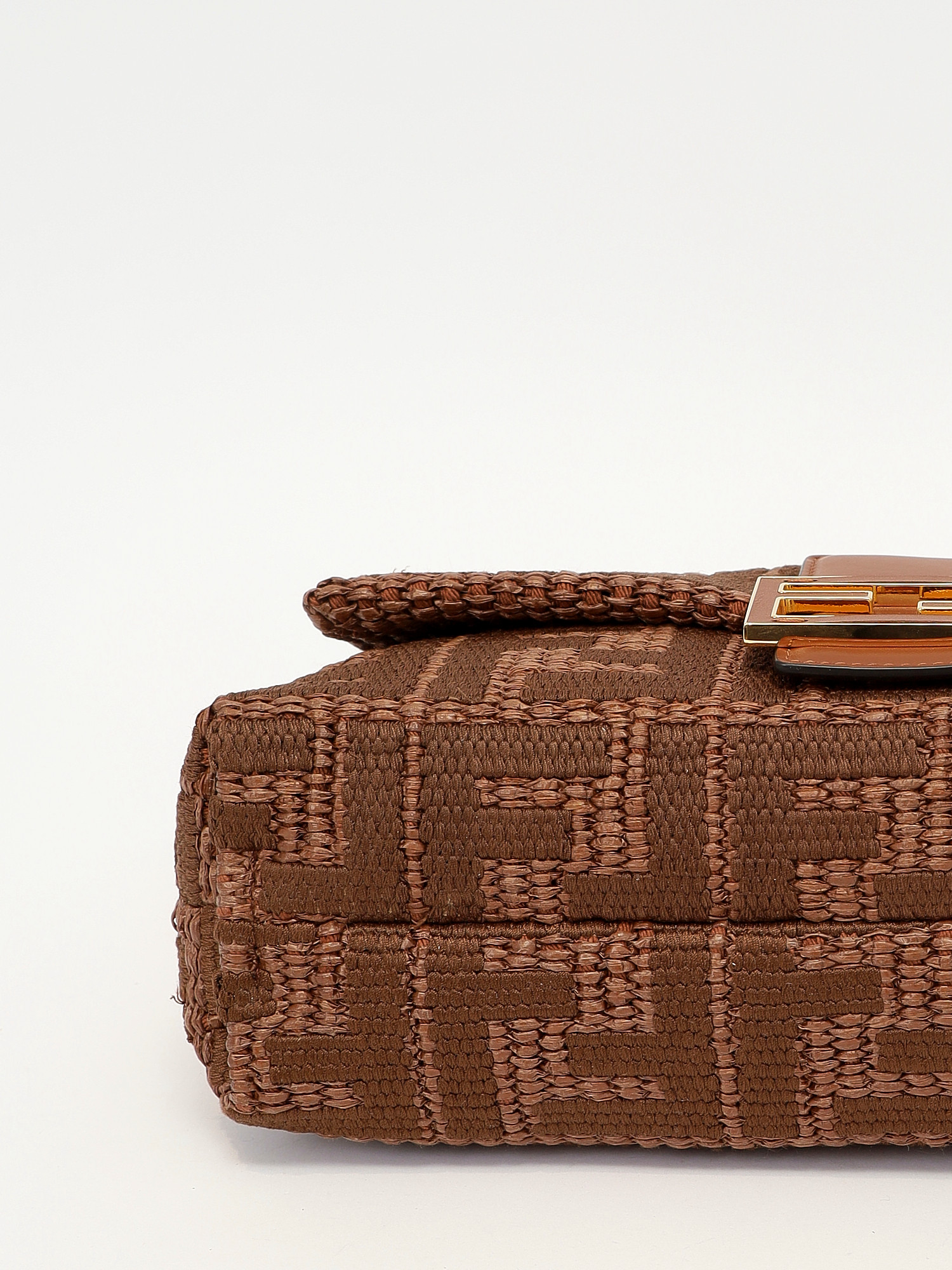 Сумки Fendi Baguette изображение #9