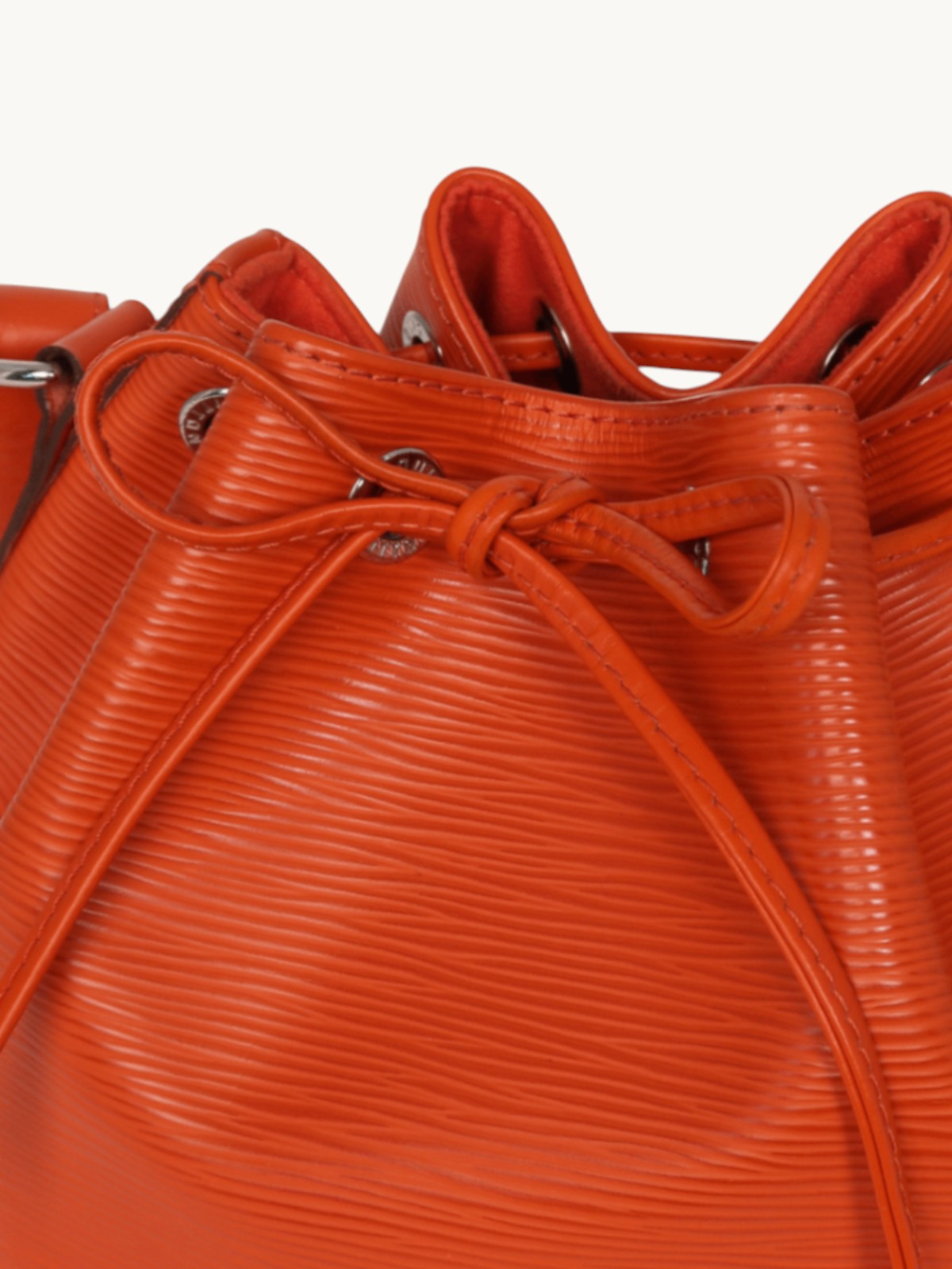 Сумки Louis Vuitton Noe изображение #6