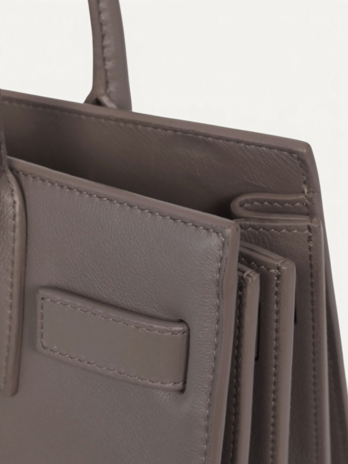 Сумки Saint Laurent Sac De Jour изображение #7