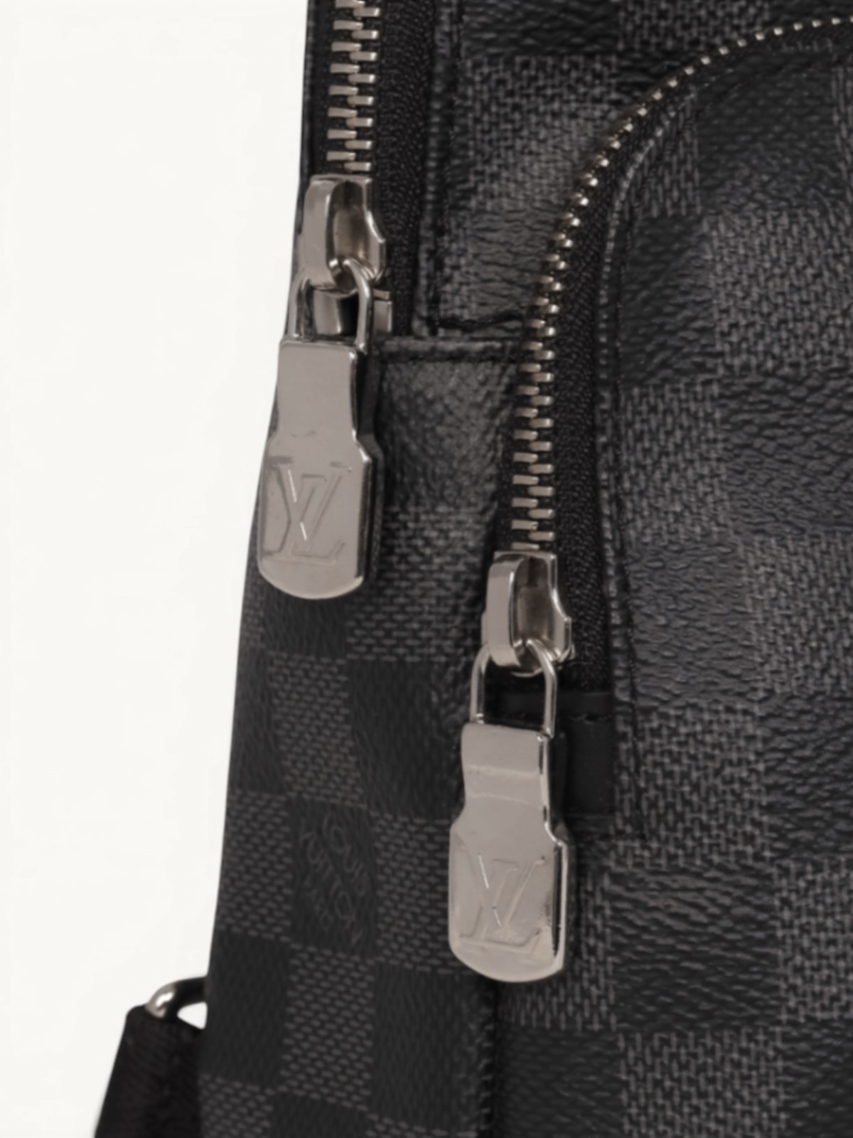 Сумки Louis Vuitton Avenue  изображение #8