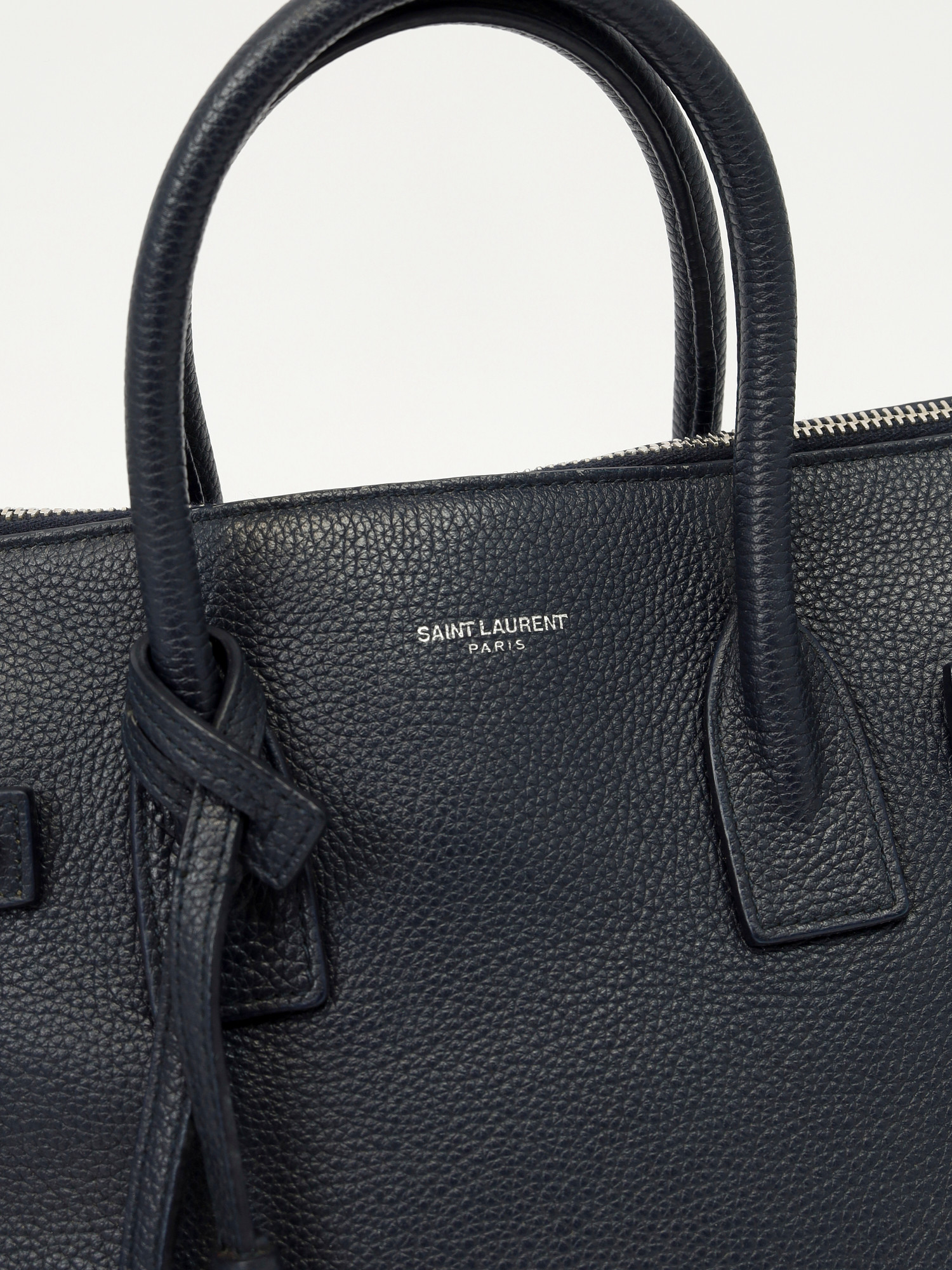 Сумки Saint Laurent Sac De Jour изображение #6