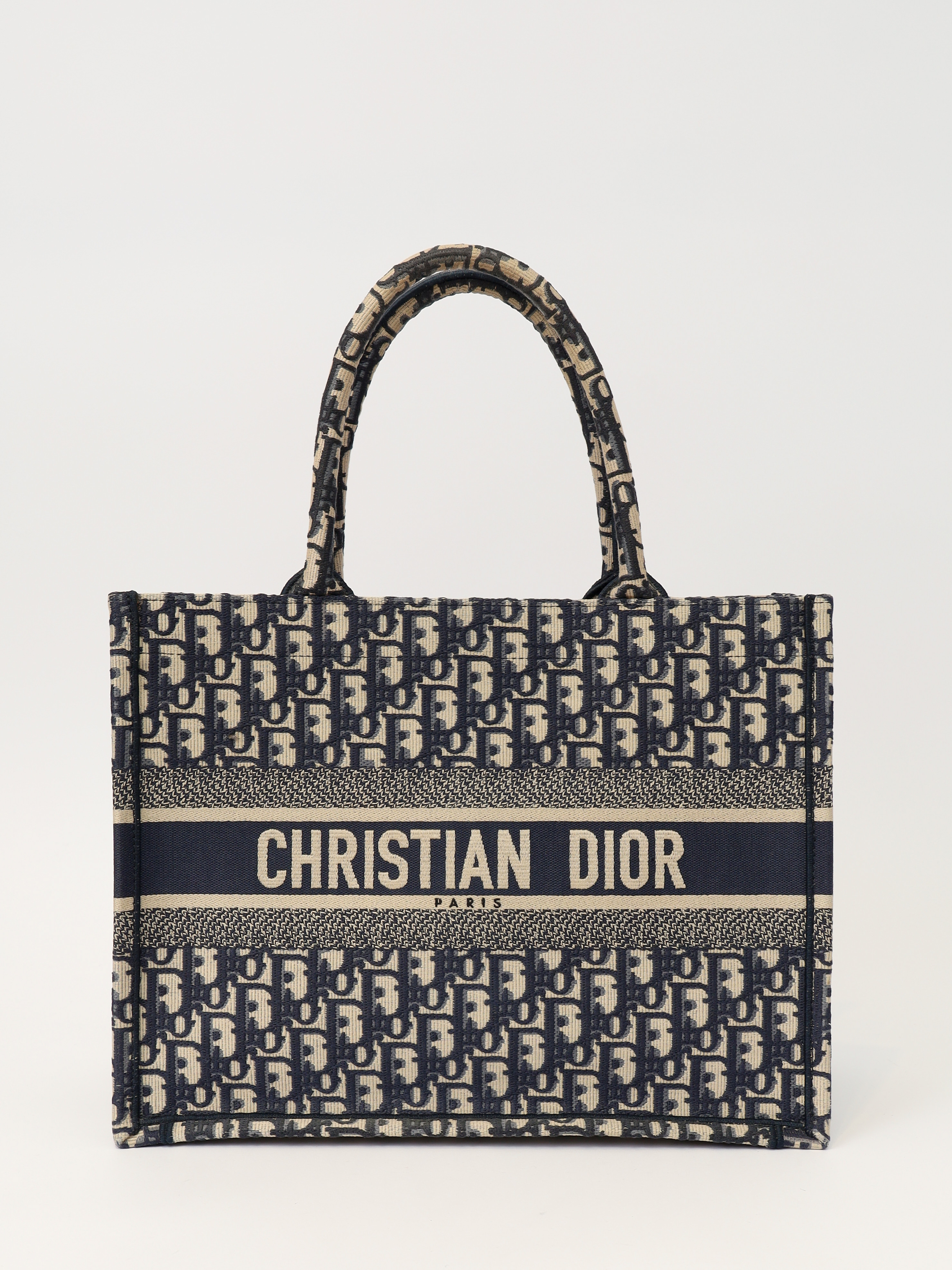 Сумки Dior Book Tote изображение #1