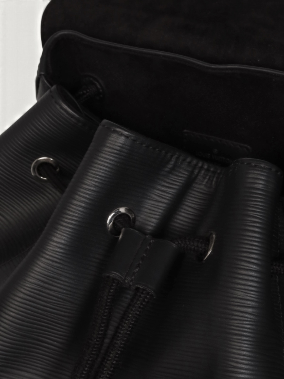 Сумки Louis Vuitton Christopher изображение #6