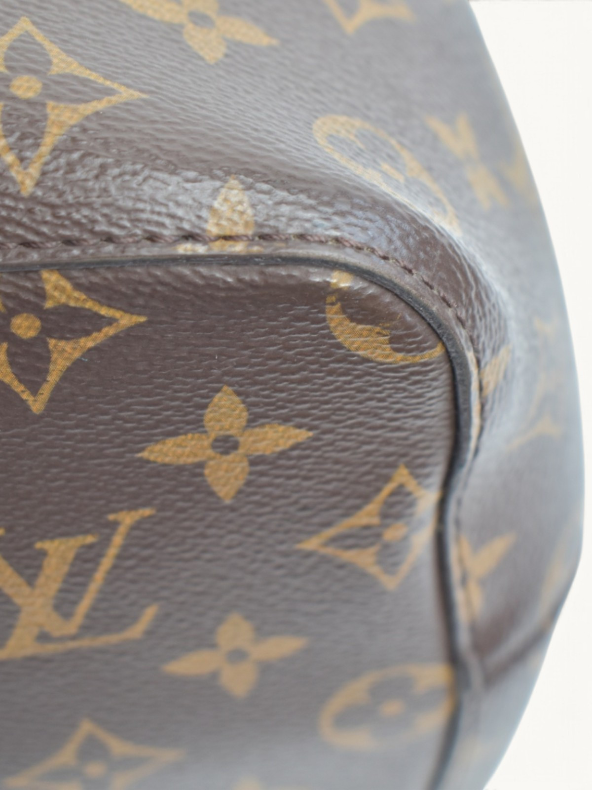 Сумки Louis Vuitton NeoNoe  изображение #8