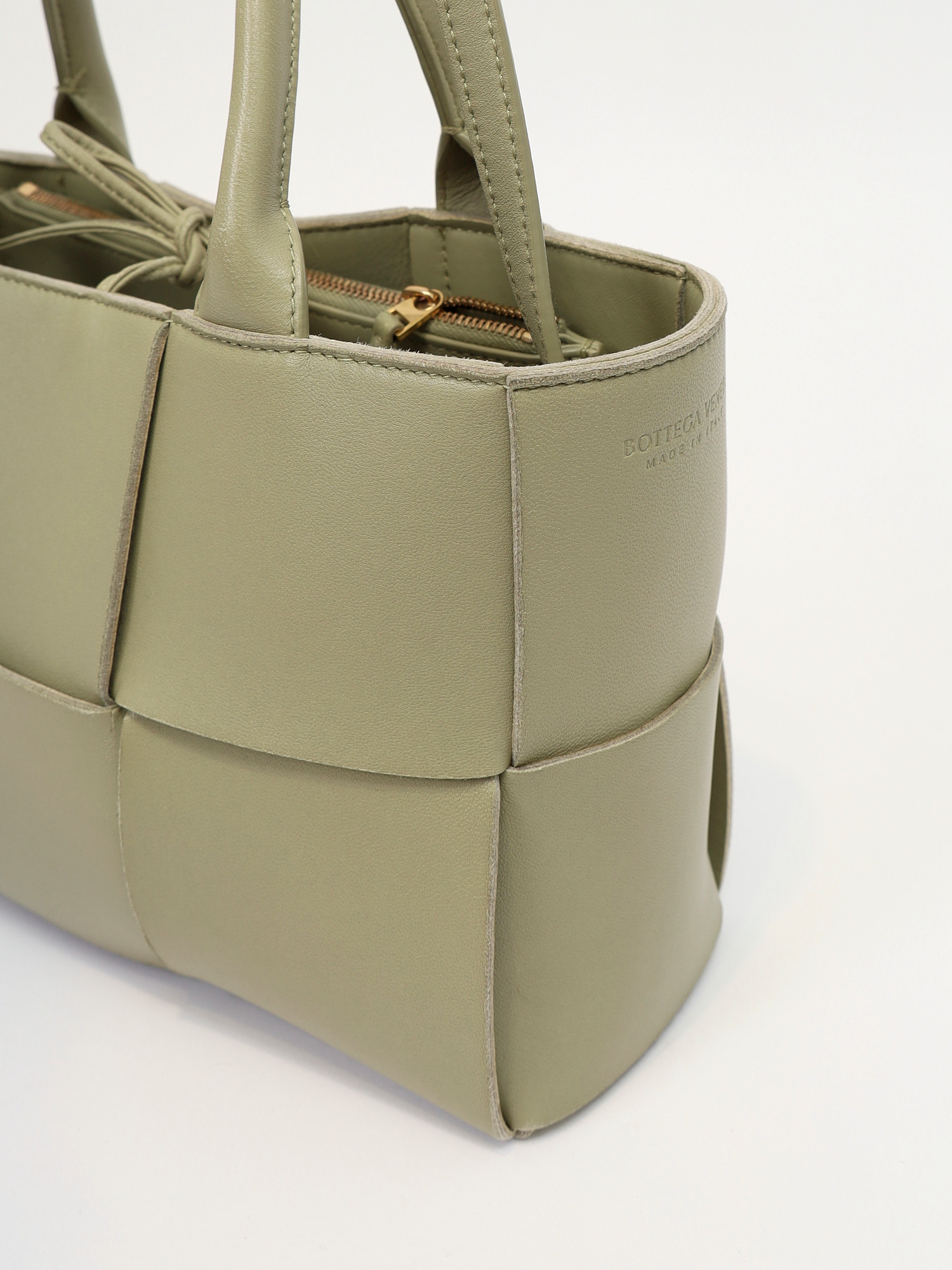 Сумки Bottega Veneta Arco  изображение #9