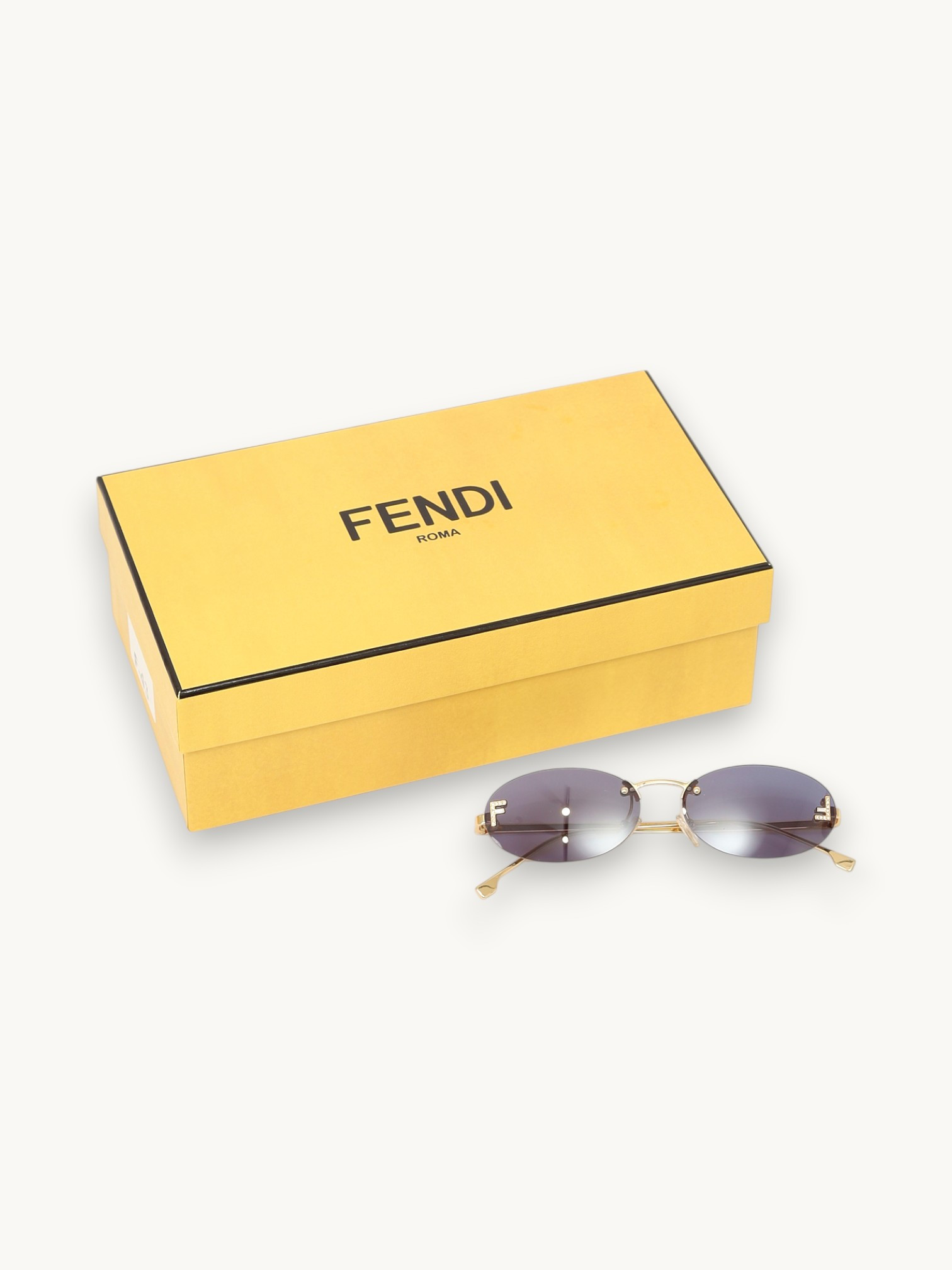 Аксессуары Fendi First изображение #3