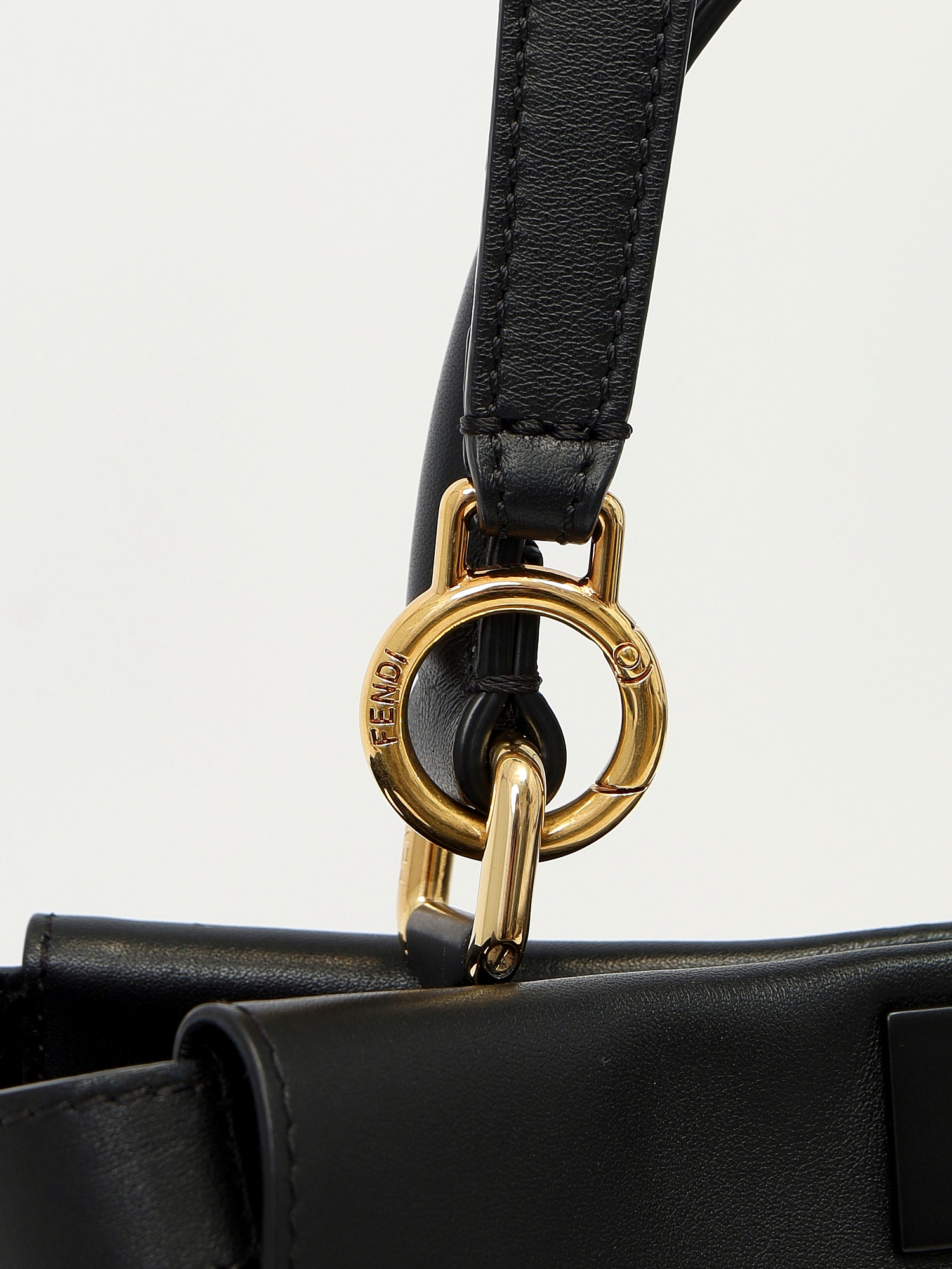Сумки Fendi Peekaboo  изображение #9