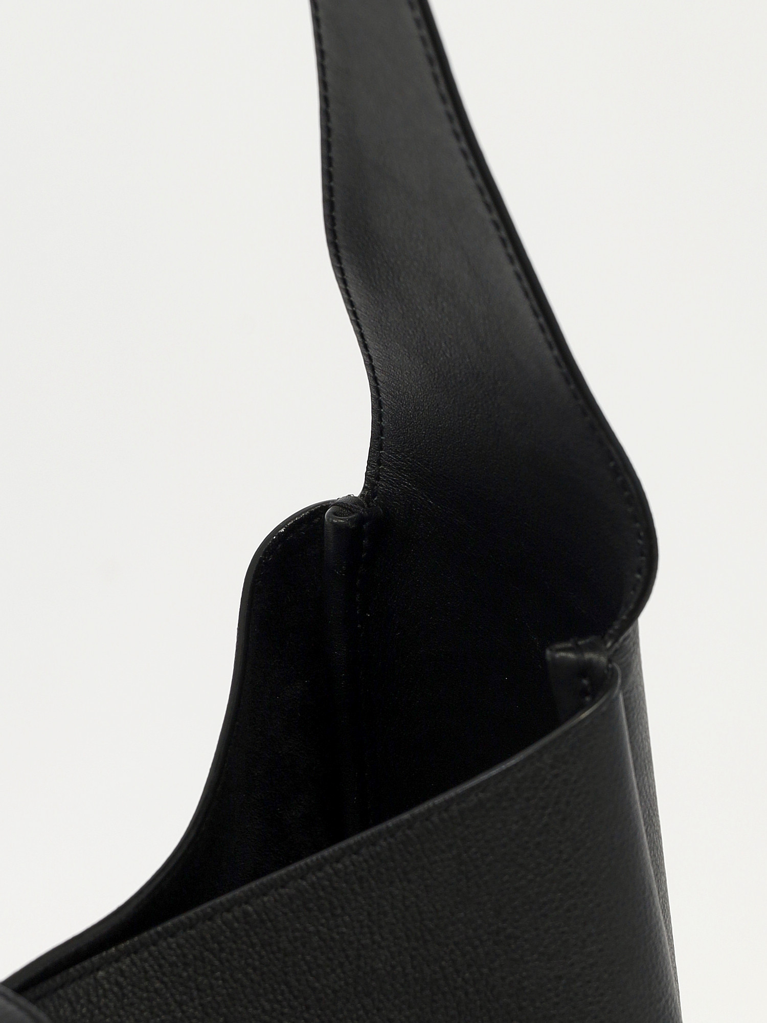 Сумки Saint Laurent Le 5 a 7  изображение #7