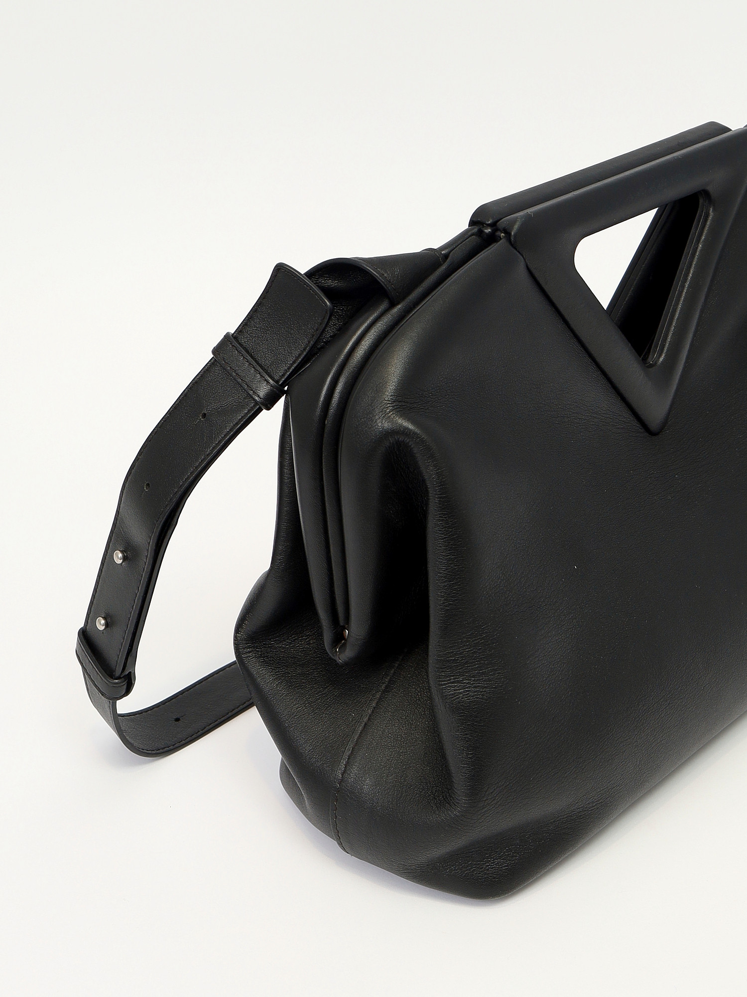 Сумки Bottega Veneta Point  изображение #6