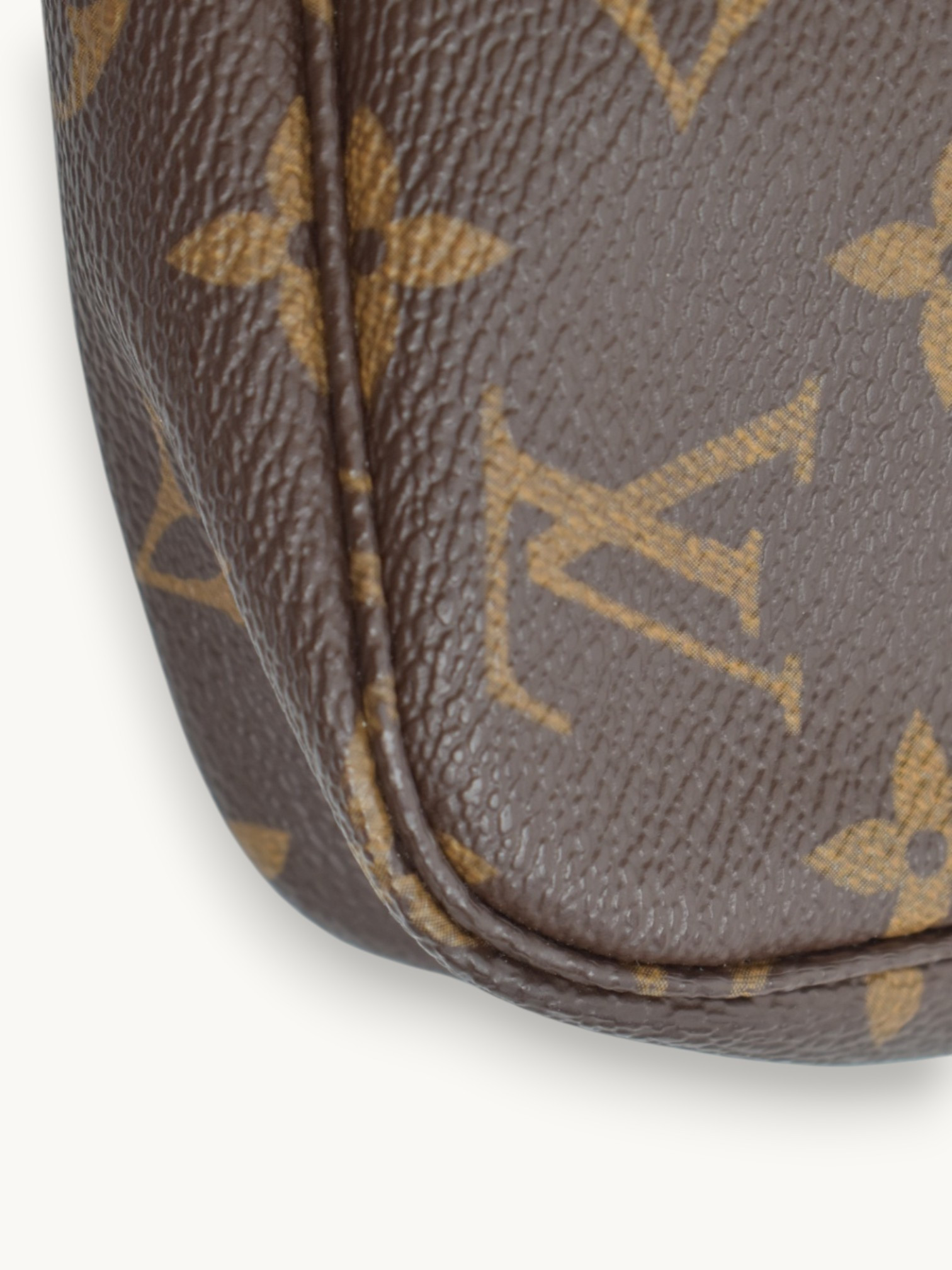 Сумки Louis Vuitton Pochette изображение #8