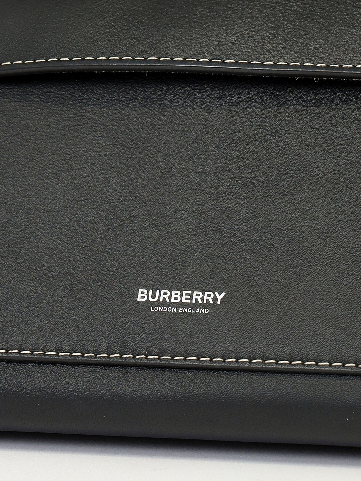 Сумки Burberry Pocket изображение #6