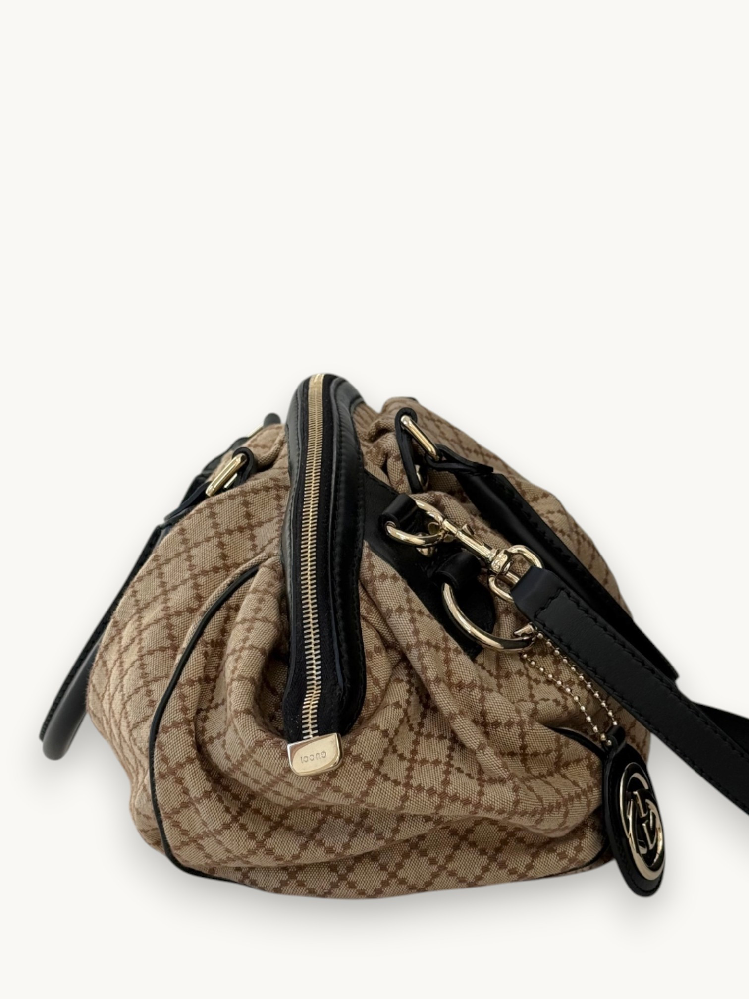Сумки Gucci Sukey изображение #4