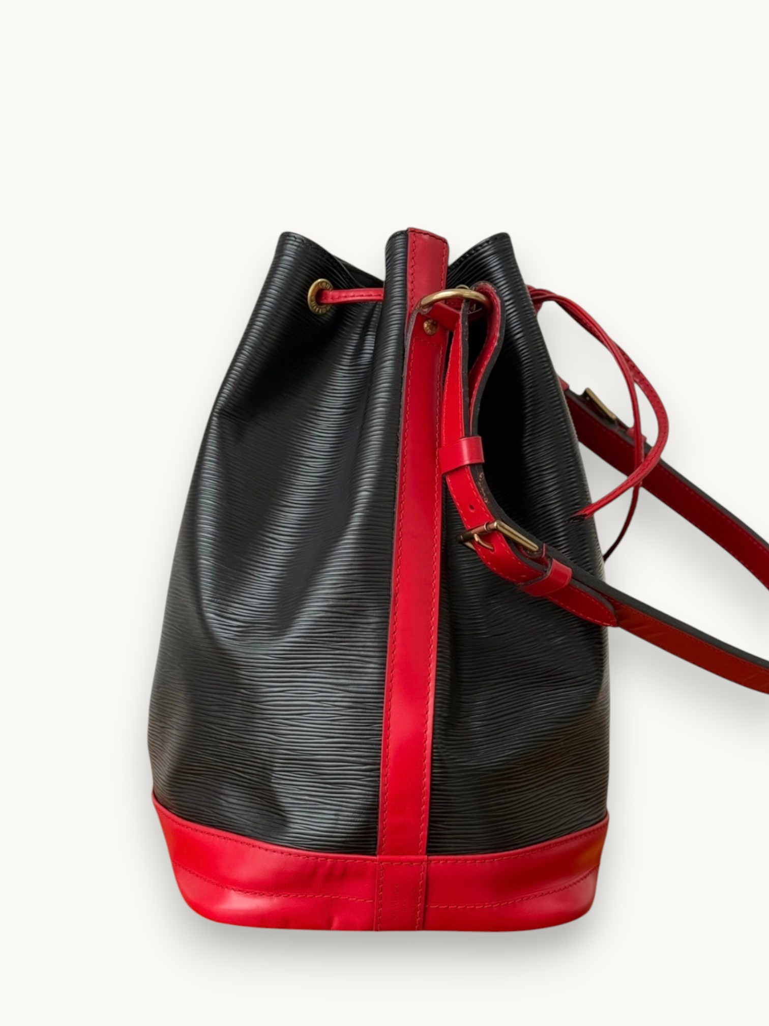 Сумки Louis Vuitton Noe изображение #3