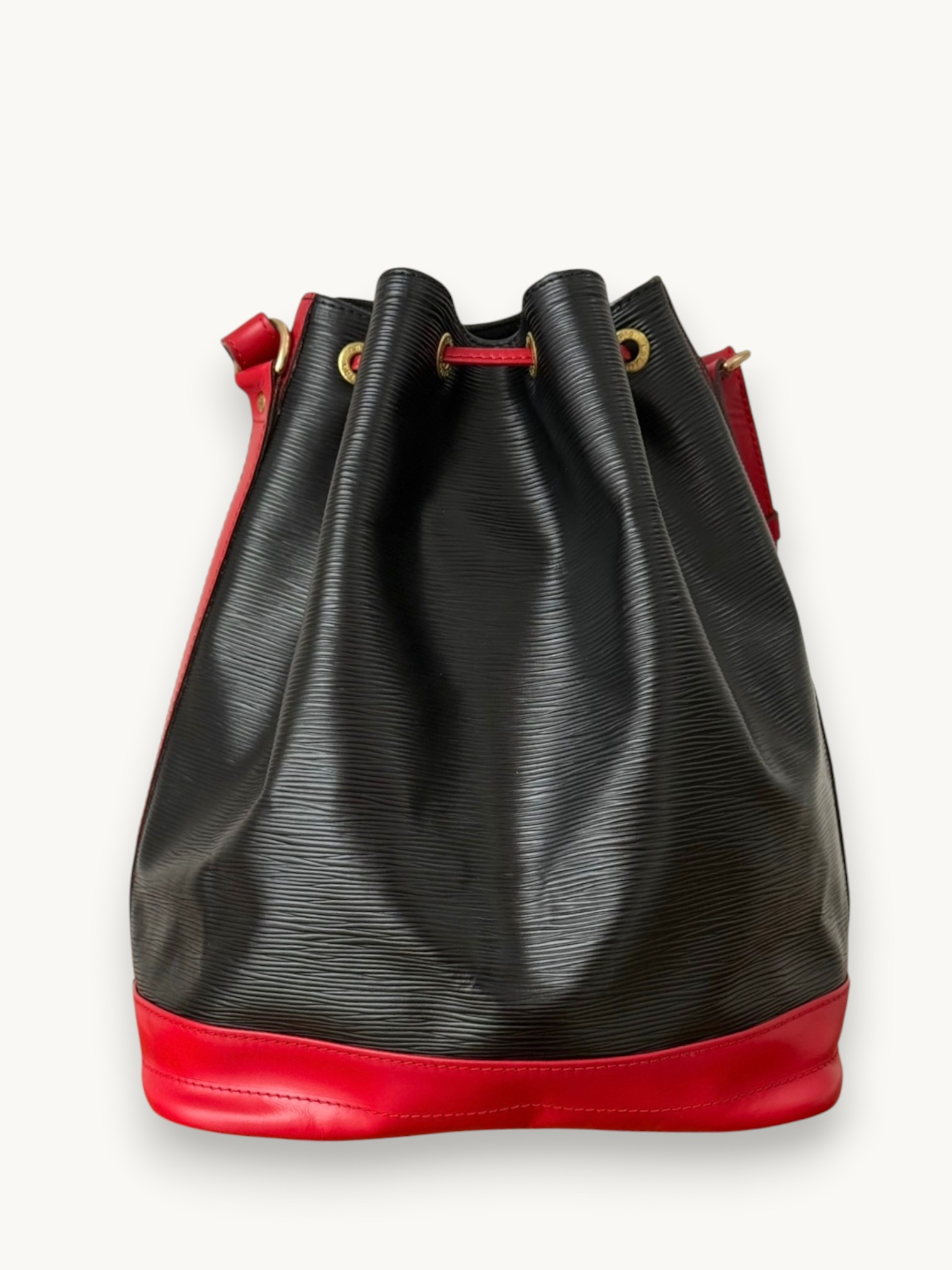Сумки Louis Vuitton Noe изображение #5
