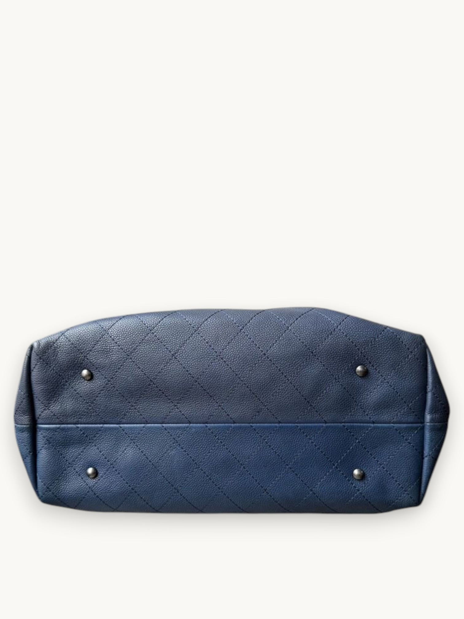 Сумки Chanel Hamptons изображение #6
