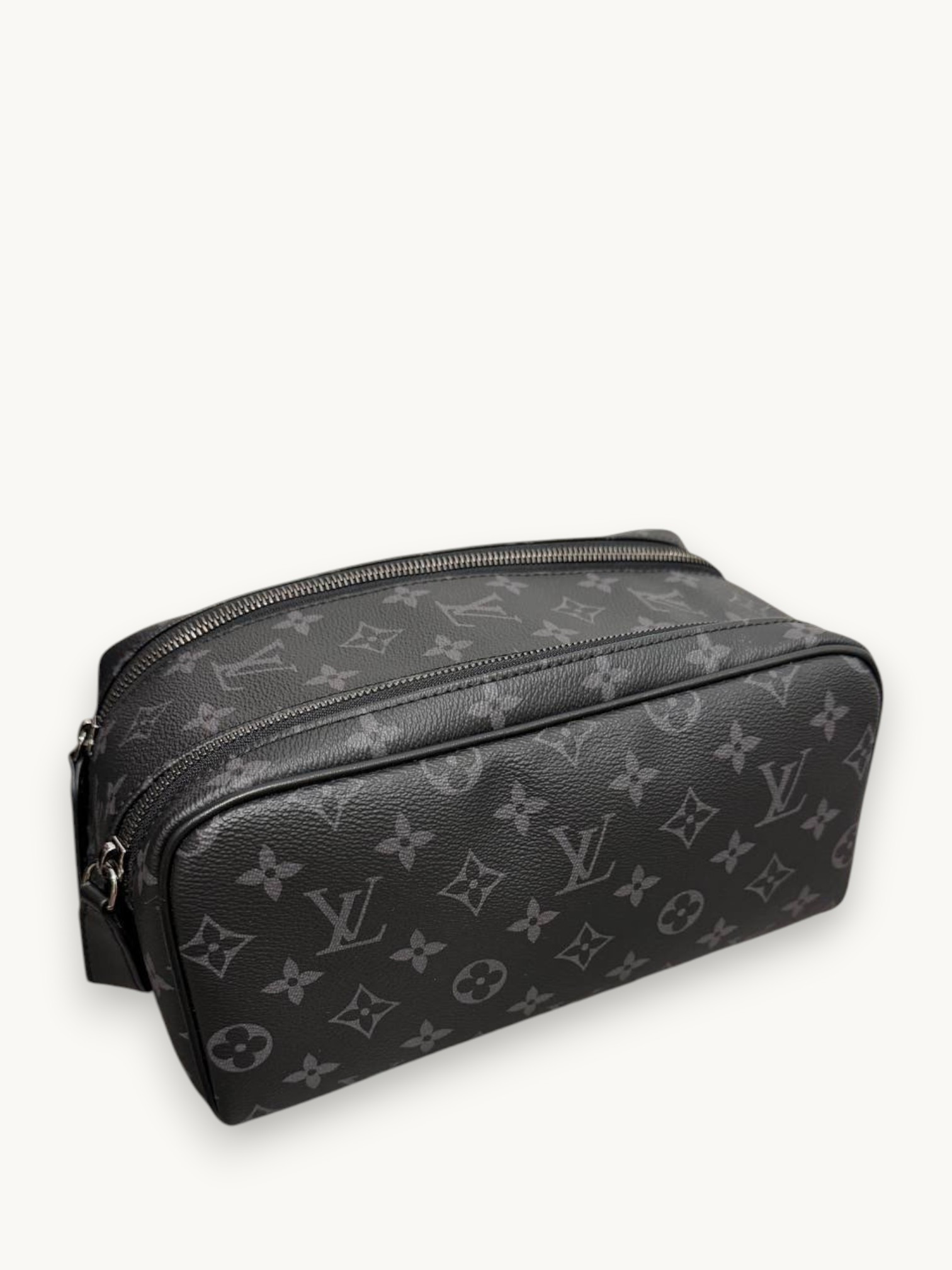 Аксессуары Louis Vuitton Dopp Kit  изображение #6