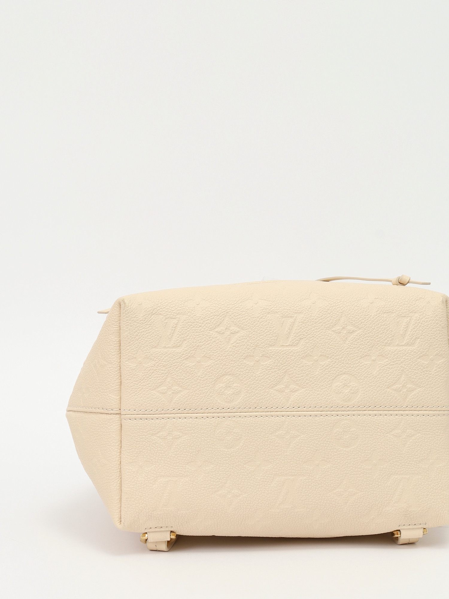 Сумки Louis Vuitton Montsouris  изображение #11