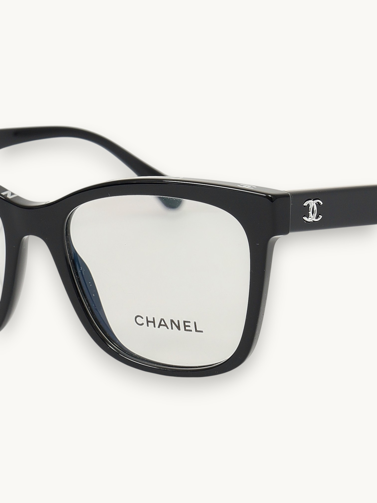 Аксессуары Chanel изображение #7
