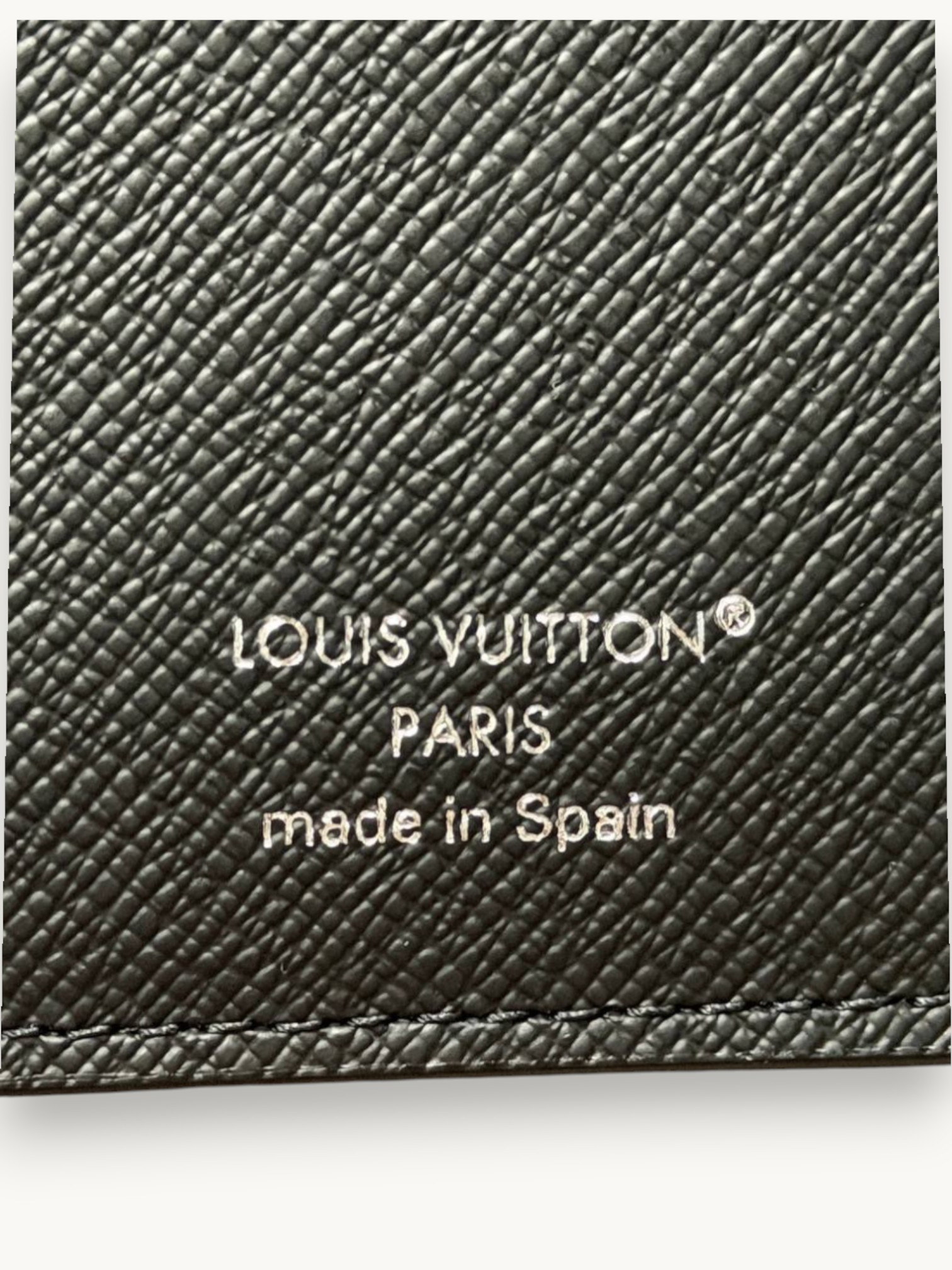 Аксессуары Louis Vuitton Brazza изображение #6