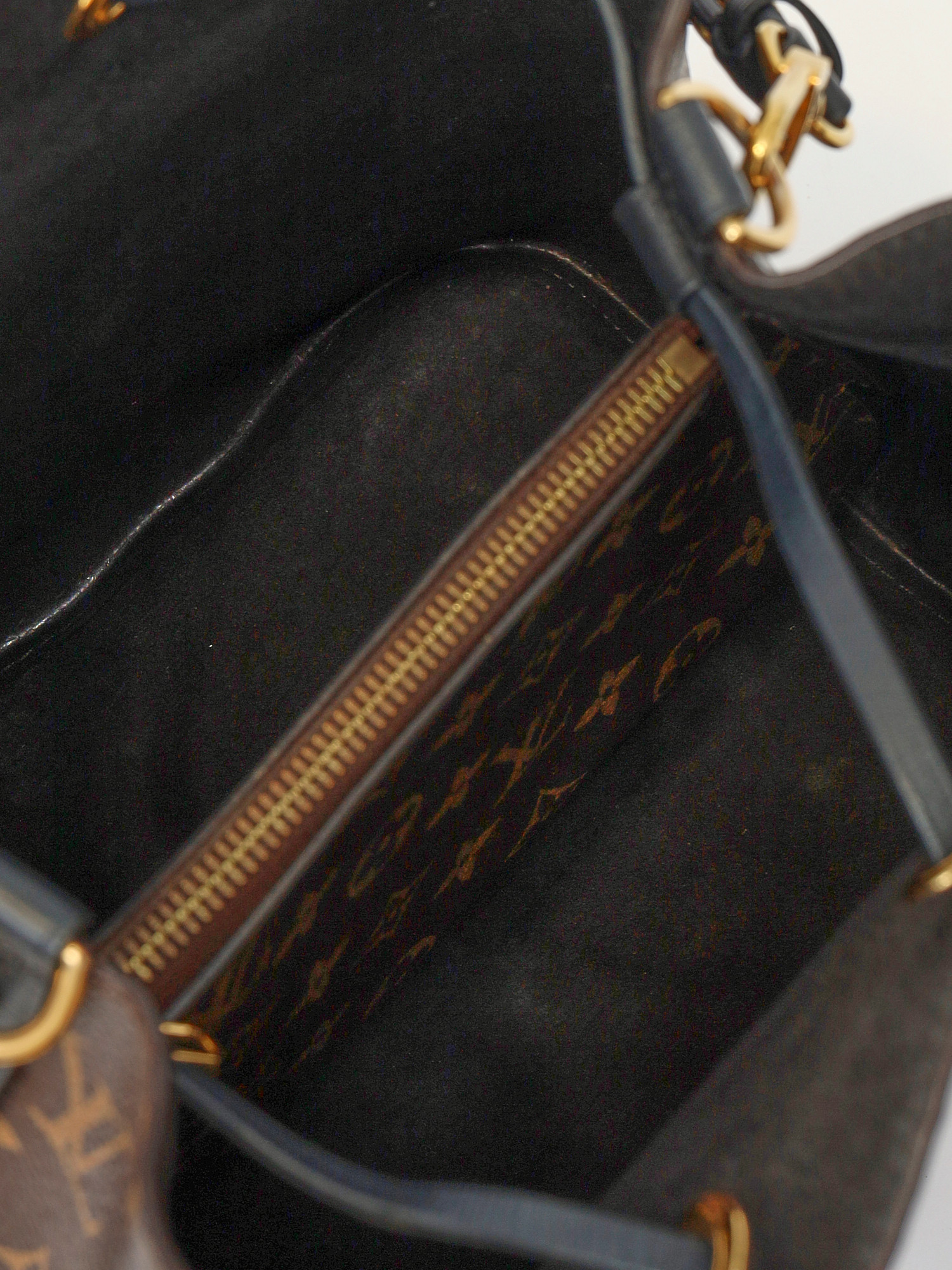 Сумки Louis Vuitton NoeNoe изображение #12