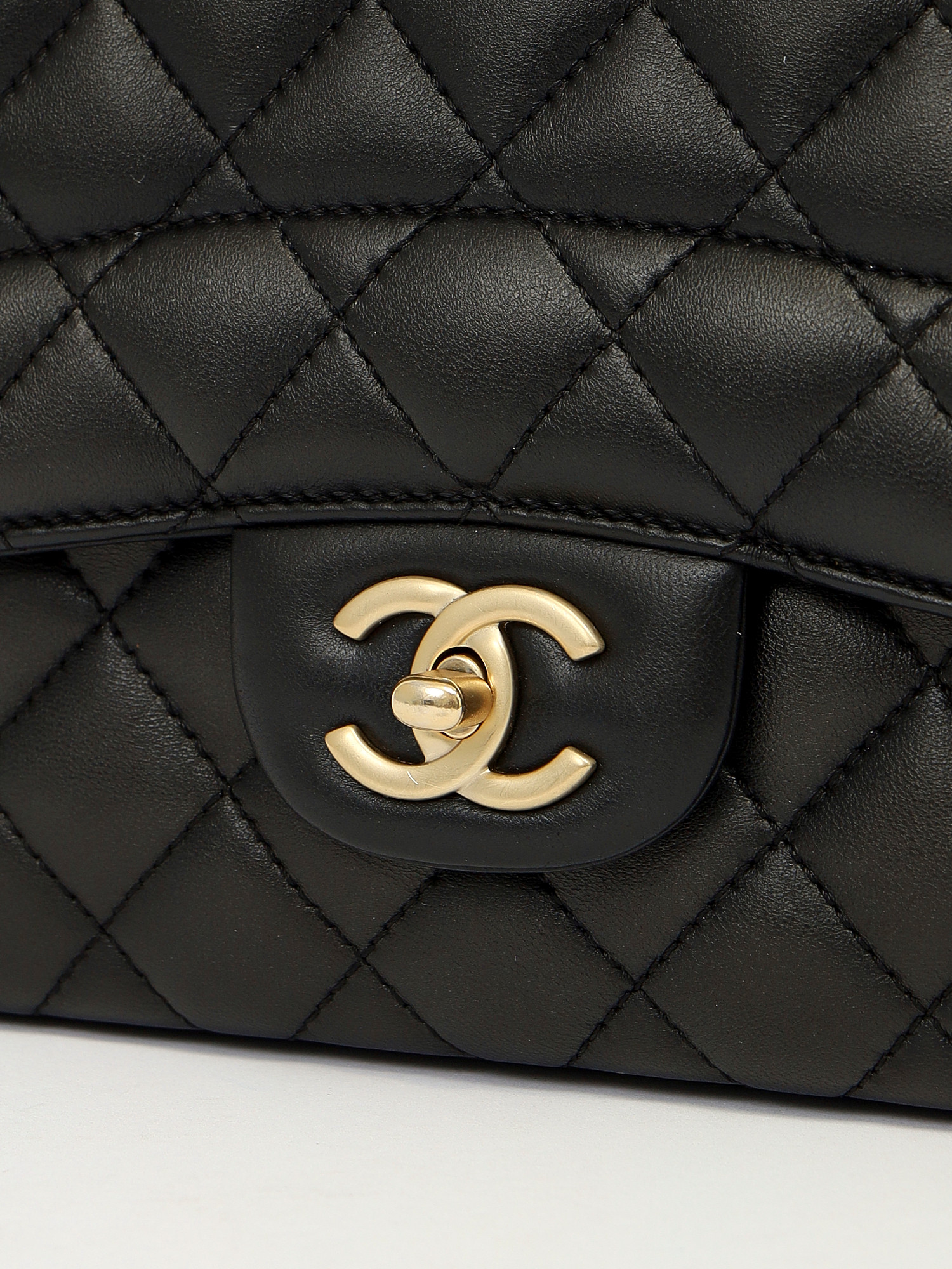 Сумки Chanel Timeless Classic изображение #6
