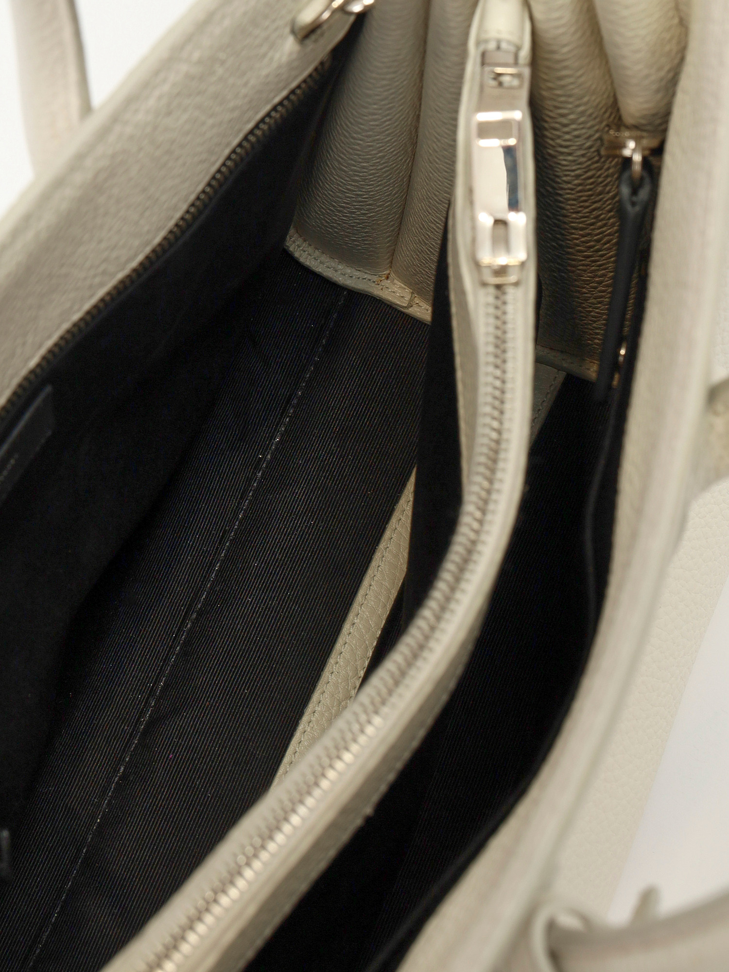 Сумки Saint Laurent Sac De Jour изображение #11