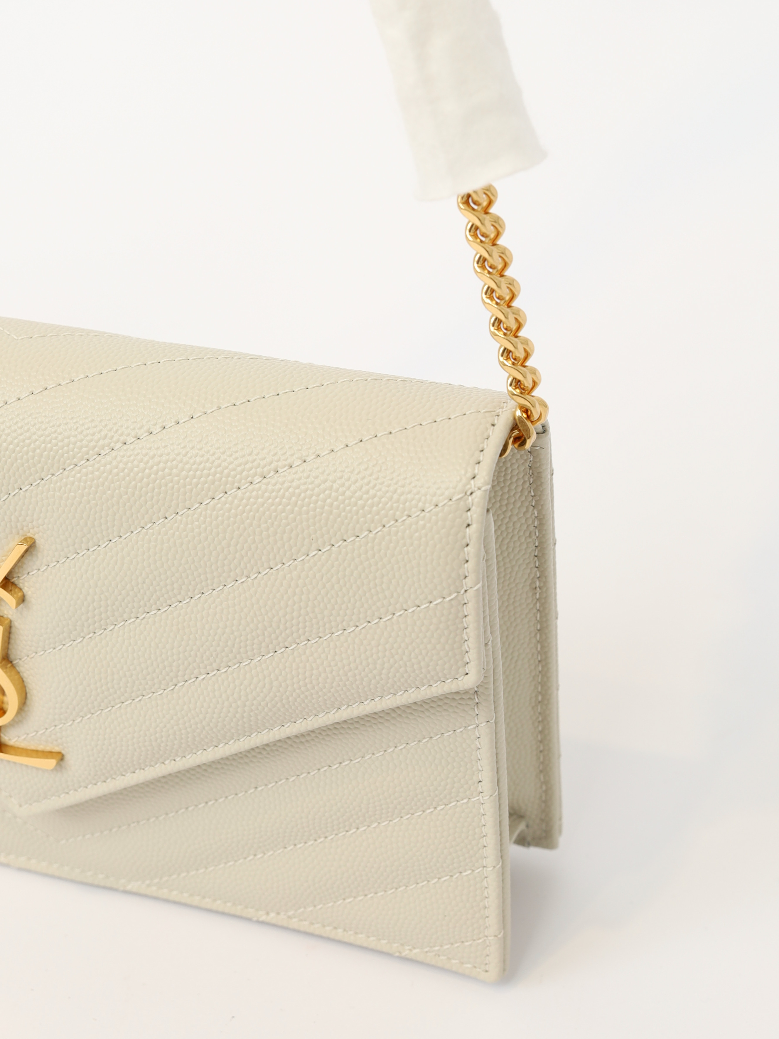 Сумки Saint Laurent Cassandre  изображение #9