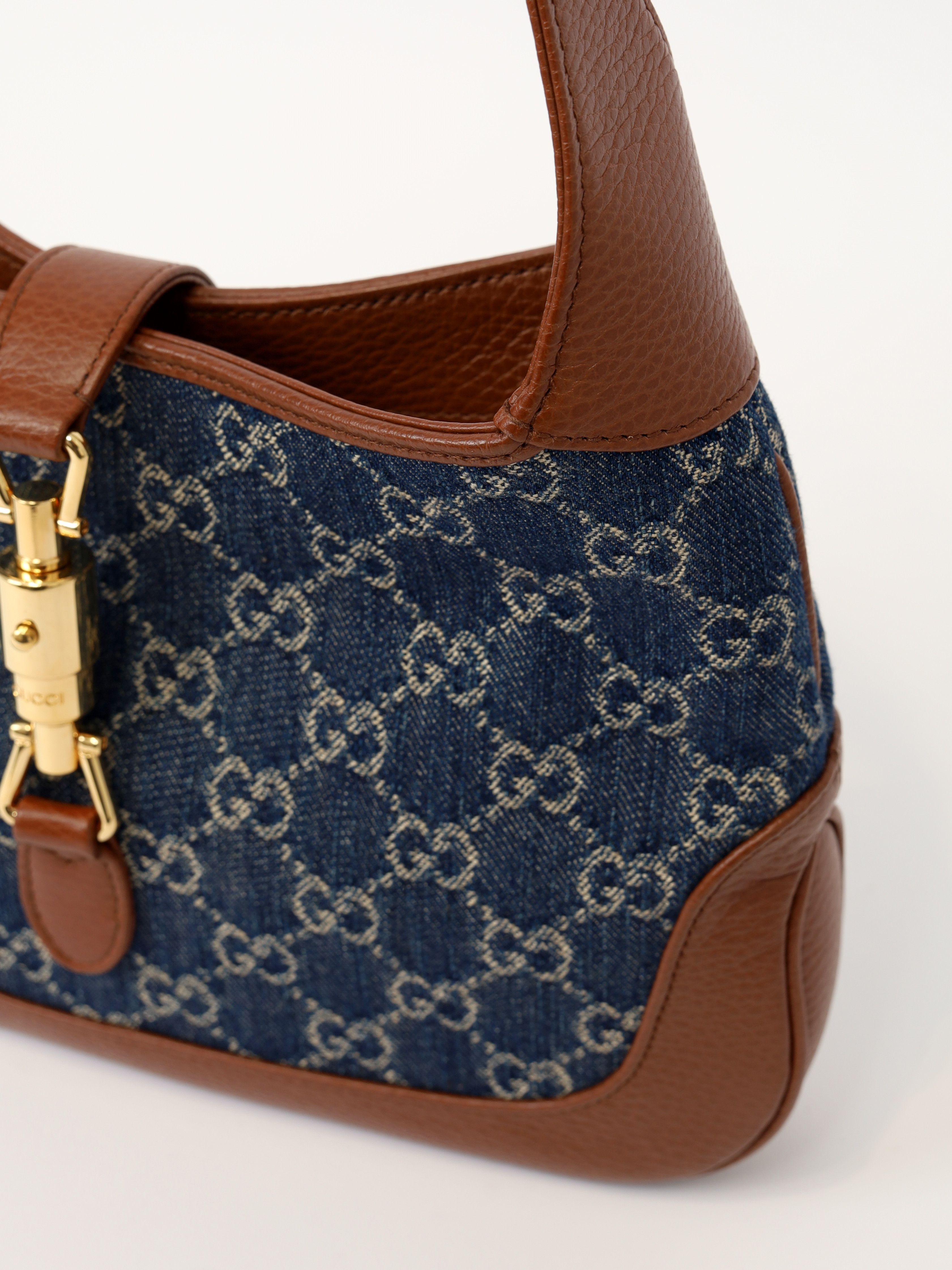 Сумки Gucci Jackie изображение #7
