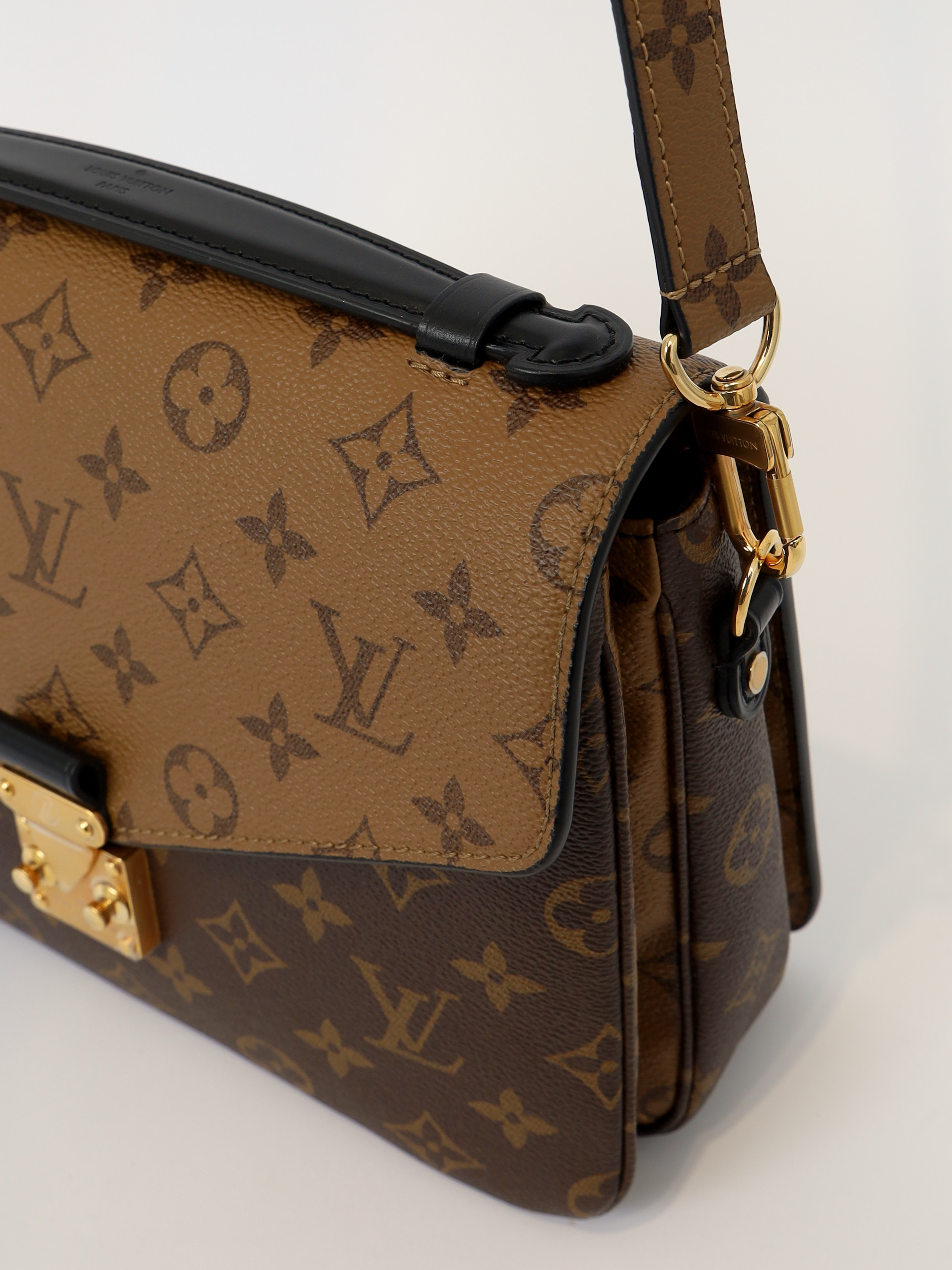 Сумки Louis Vuitton Pochette Metis  изображение #8