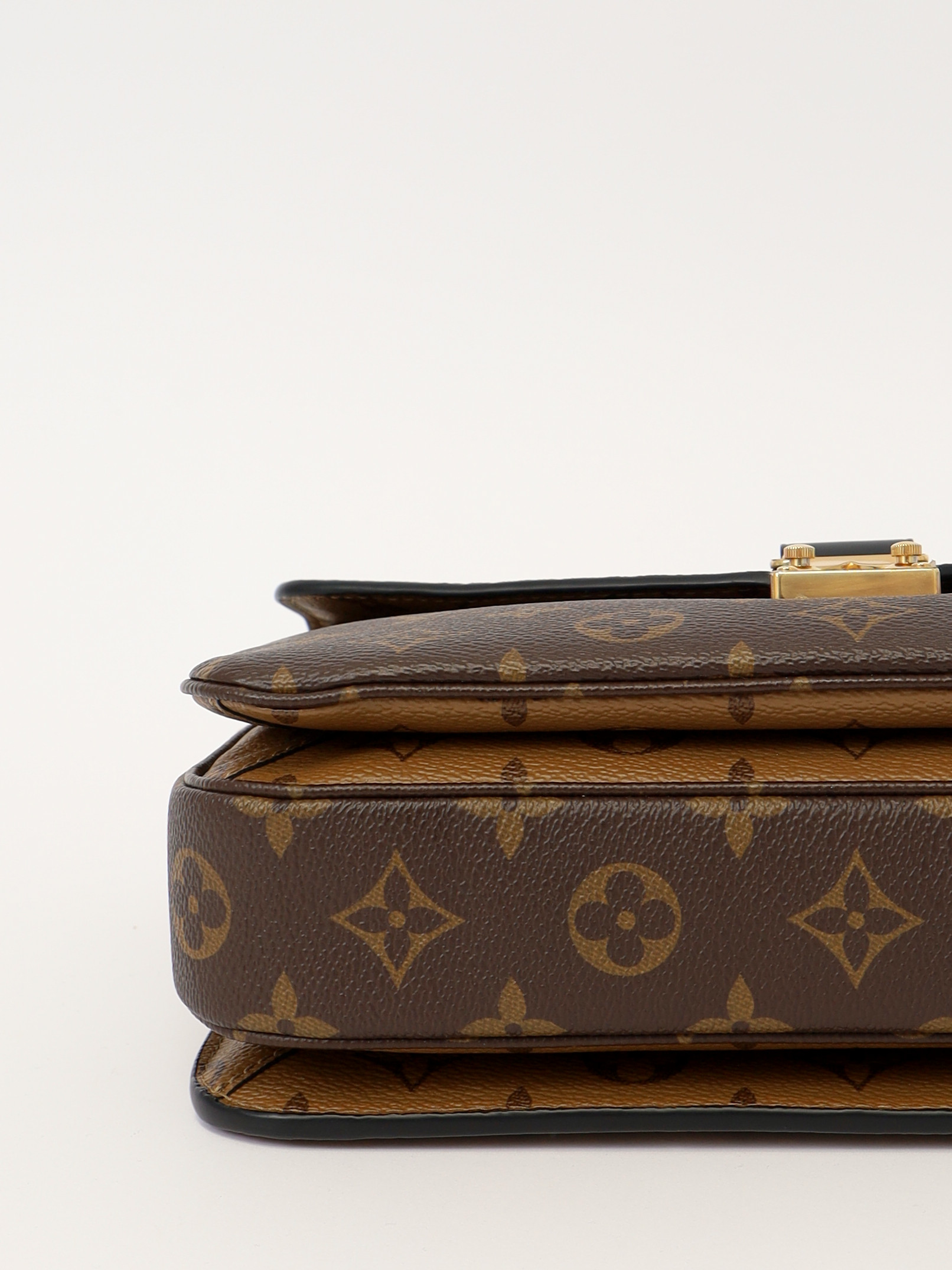 Сумки Louis Vuitton Pochette Metis  изображение #9