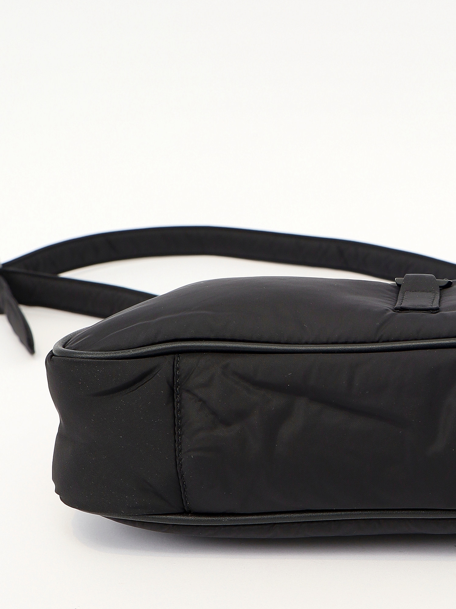 Сумки Saint Laurent Le 5 a 7 изображение #9