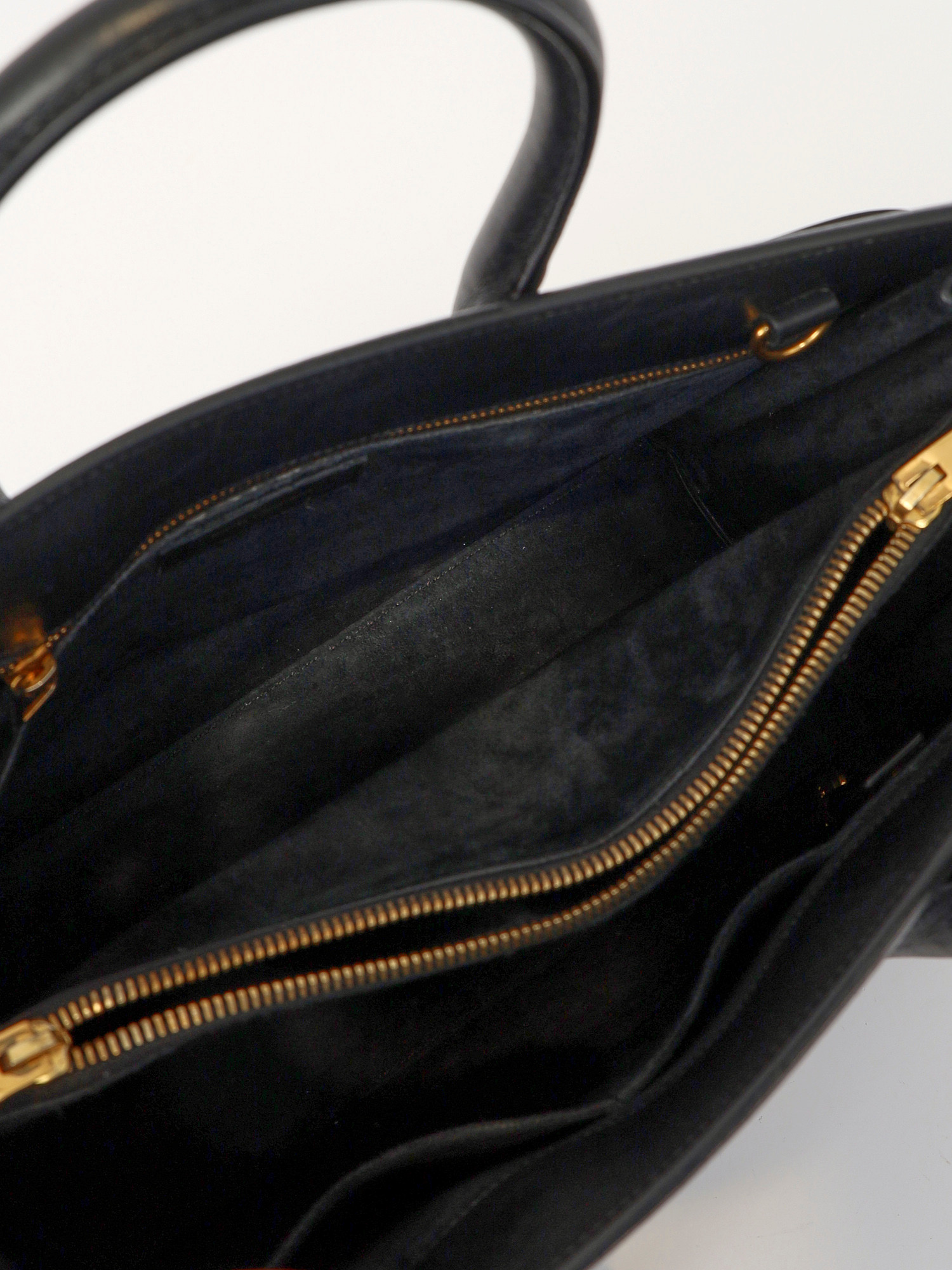 Сумки Saint Laurent Sac de Jour изображение #10